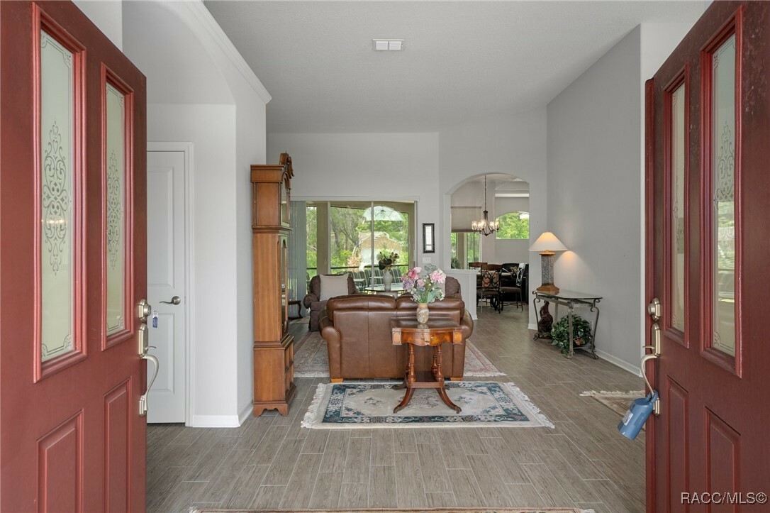 Property Photo: 2211 N Heritage Oaks Path FL 34442