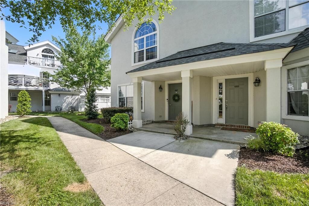 Property Photo: 447 Seahorse Rn VA 23320