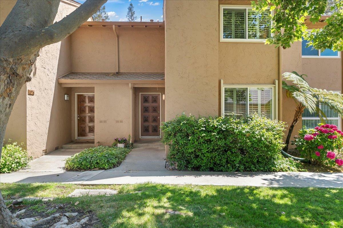 Property Photo:  1074 Whitebick Drive  CA 95129 
