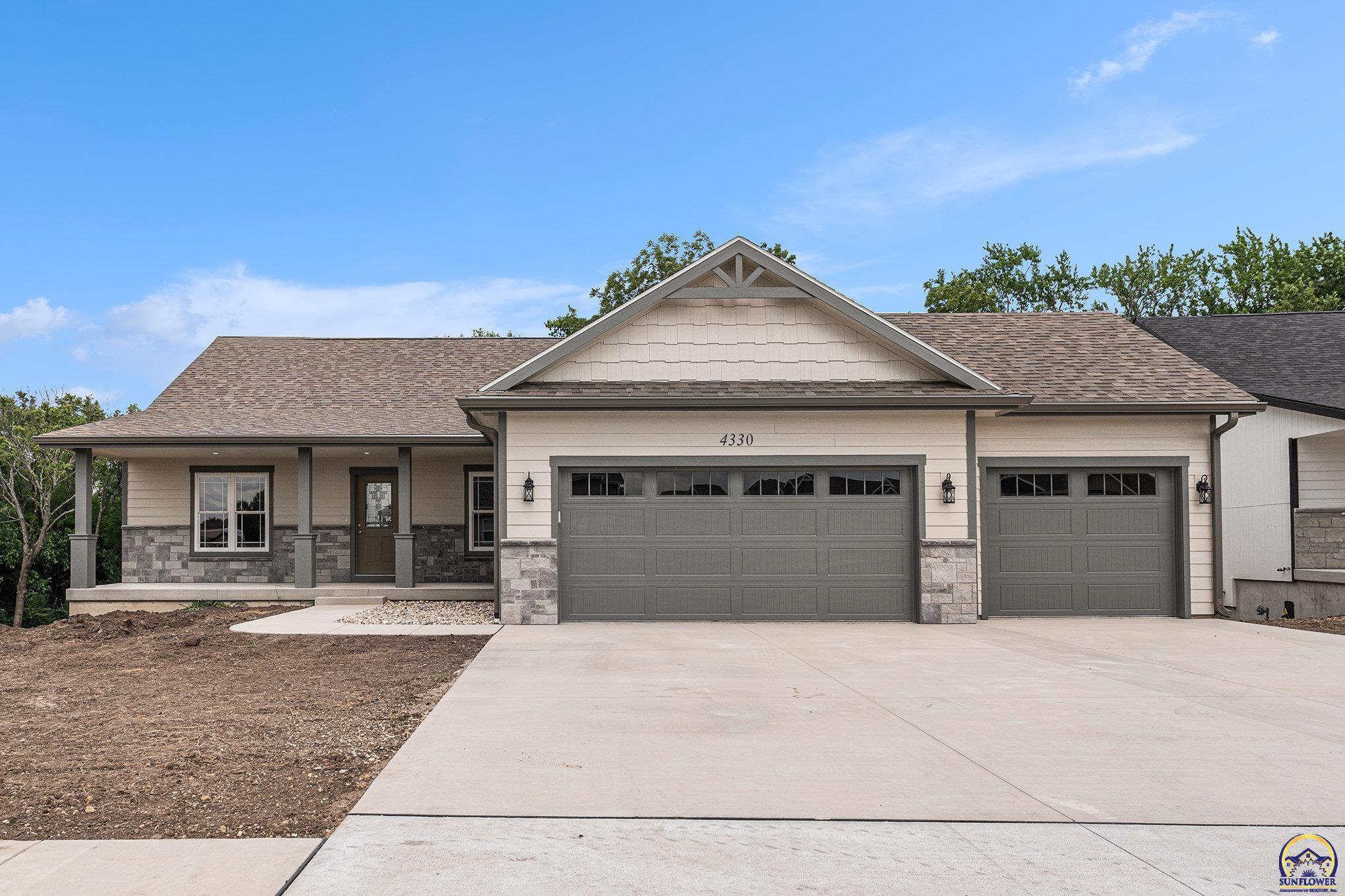 Property Photo: 4330 SW Lakeside Dr KS 66610