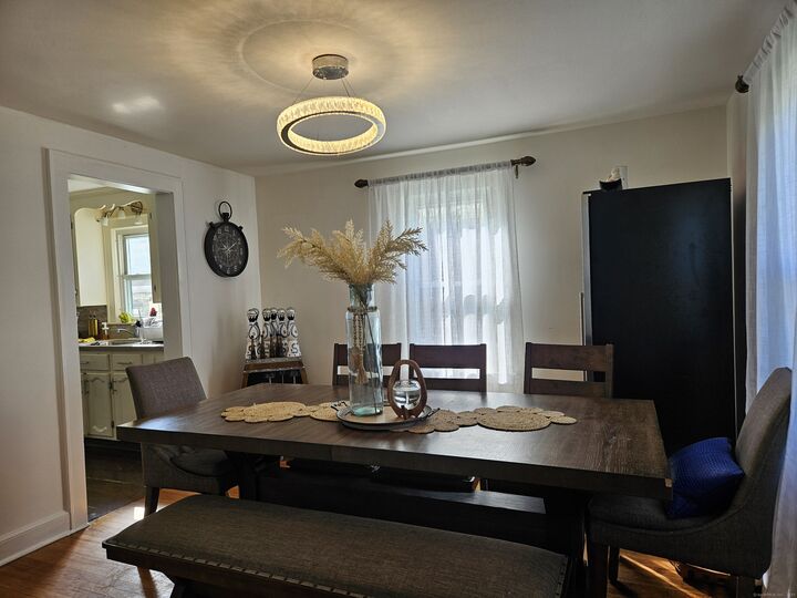 Property Photo: 805 Savin Avenue CT 06516