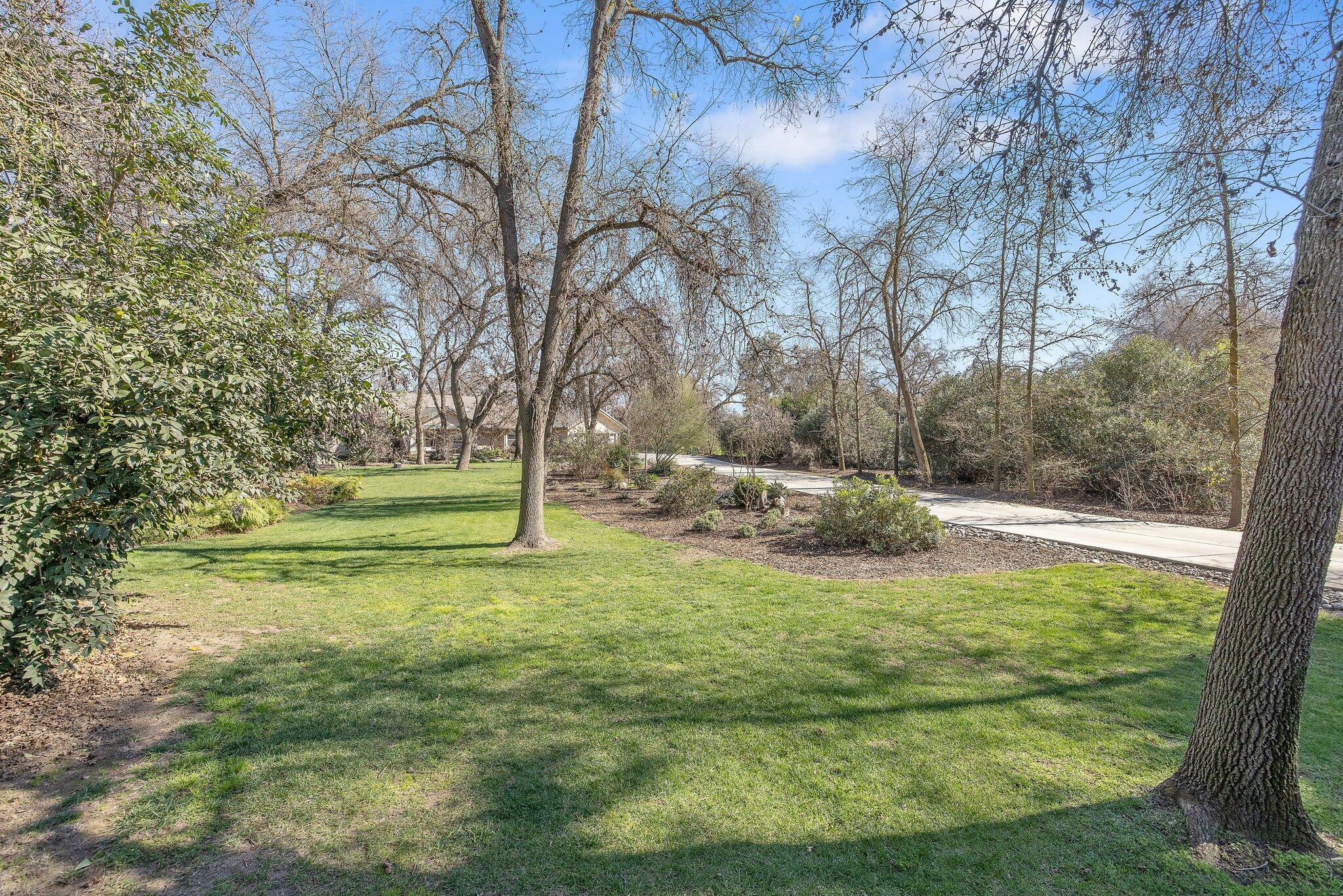 Property Photo: 15664 Mills Drive D CA 93292