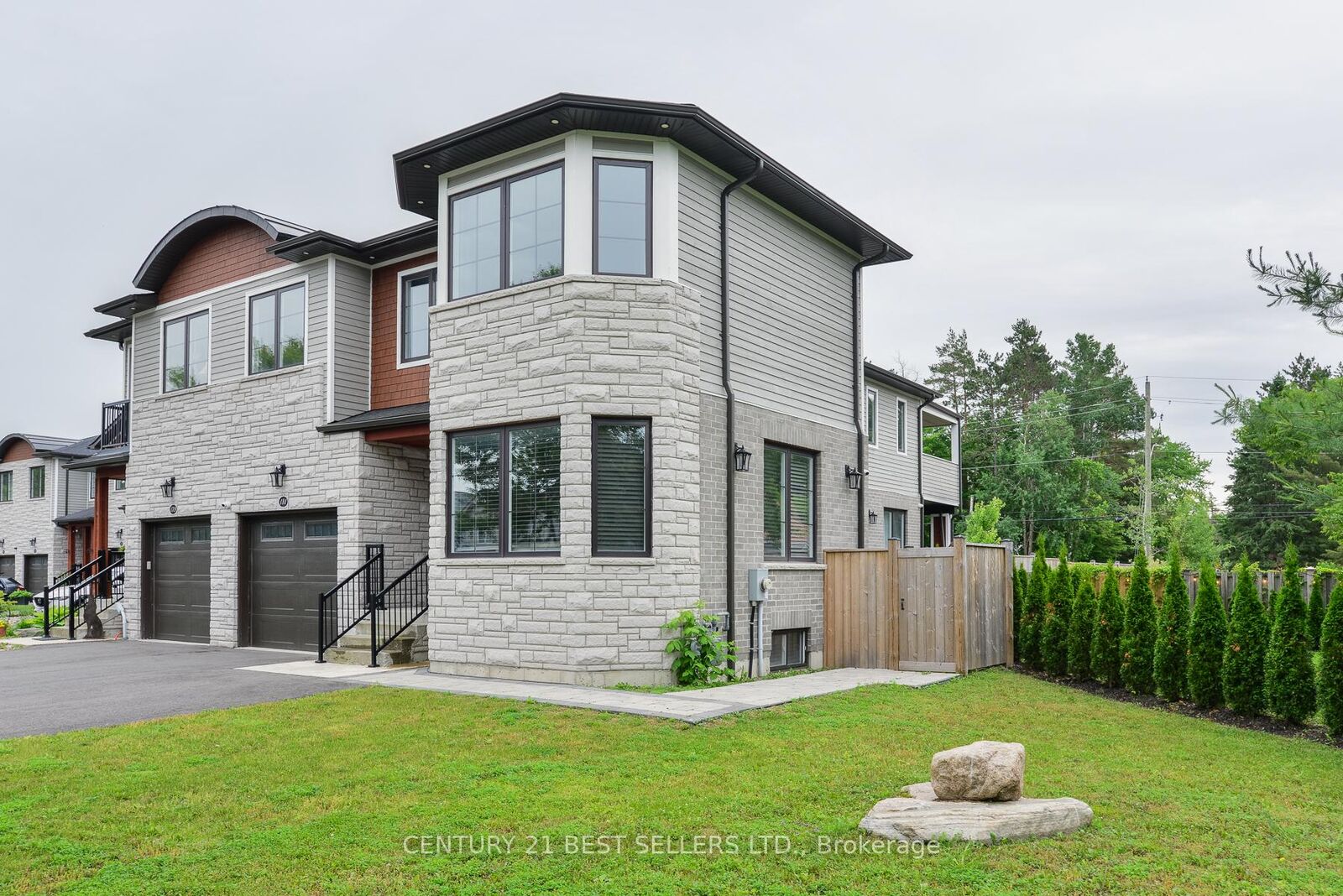 Property Photo: 181 Anglo Street ON P1L 2H3