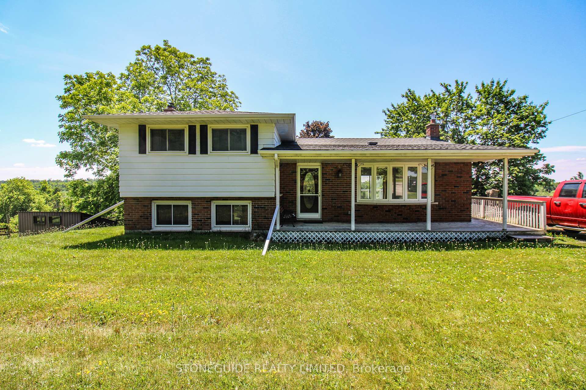 Property Photo: 527 Lily Lake Road ON K9J 6X3