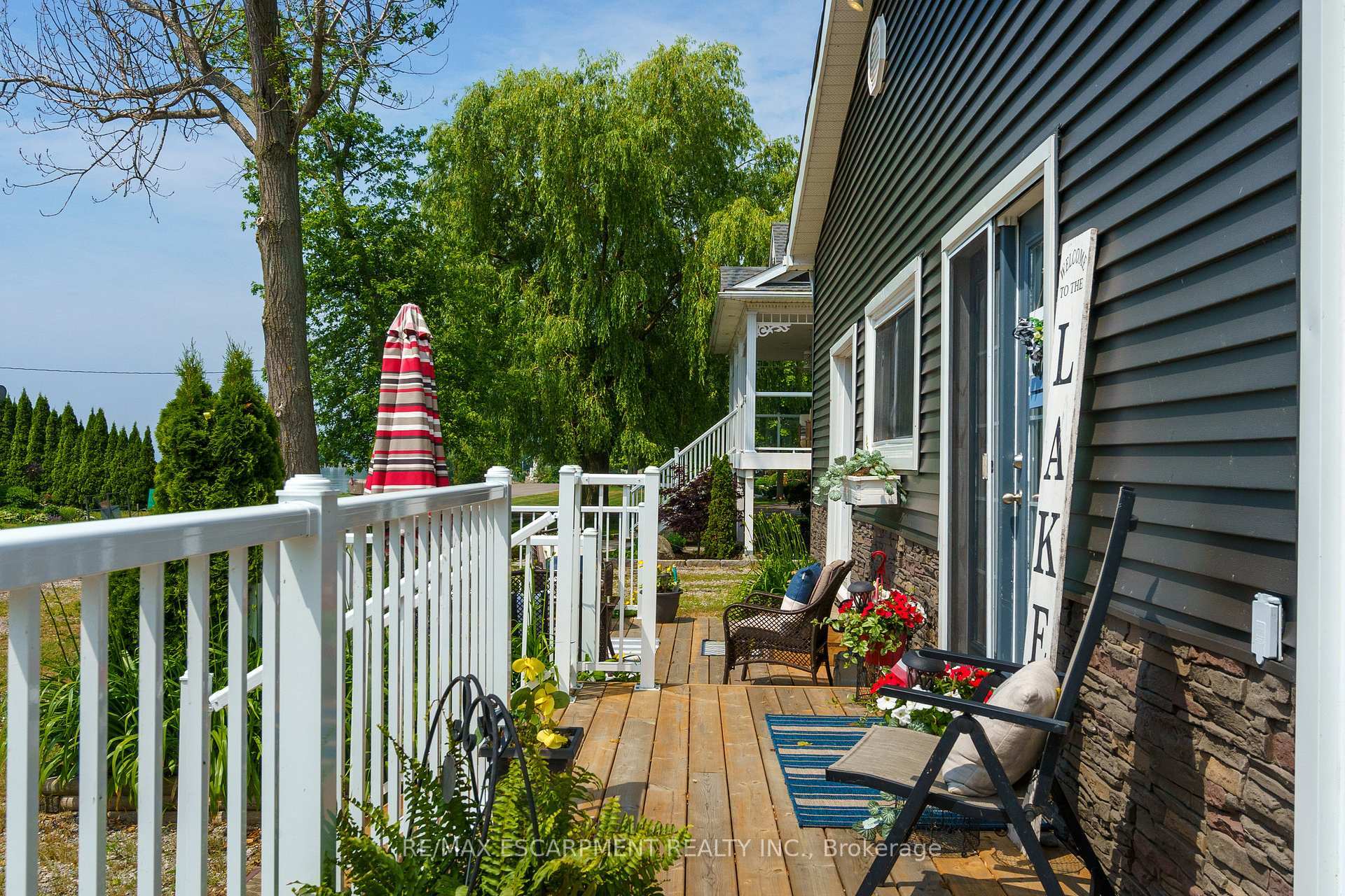 Property Photo: 87 Lakeshore Road ON N0A 1N3