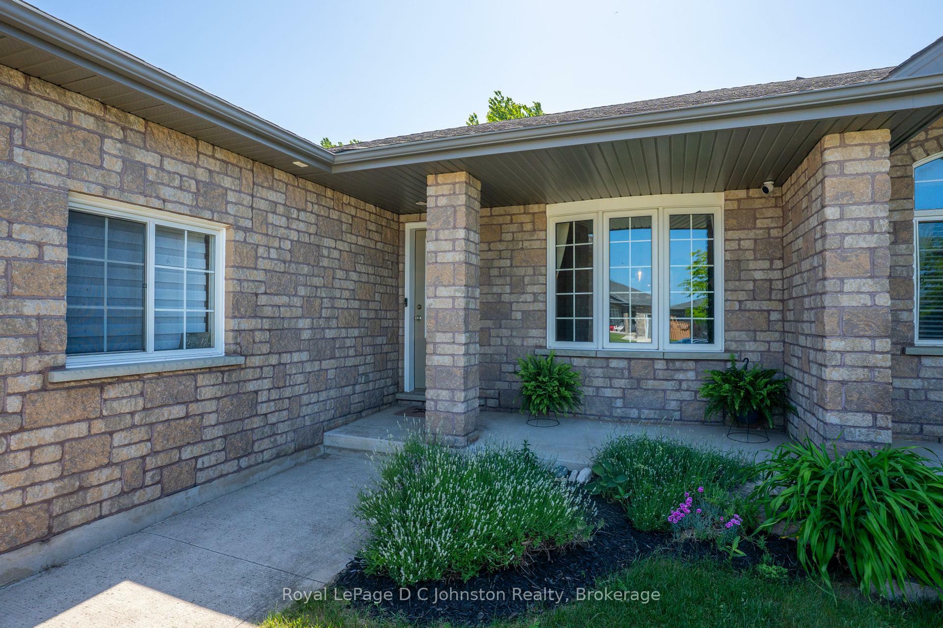 Property Photo: 219 Stickel Street ON N0H 2C1