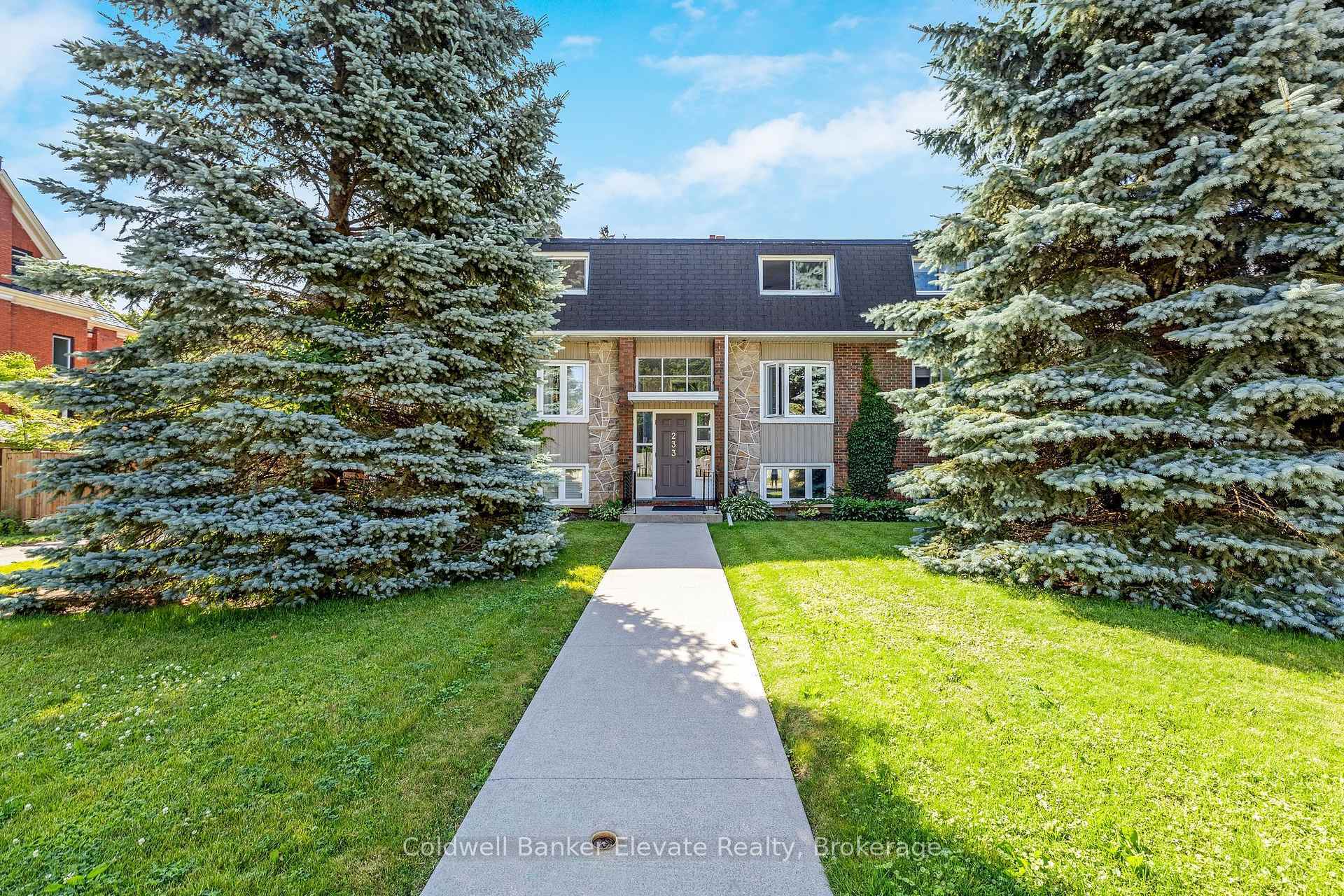 Property Photo: 233 Westminster Drive S 24 ON N3H 1T2