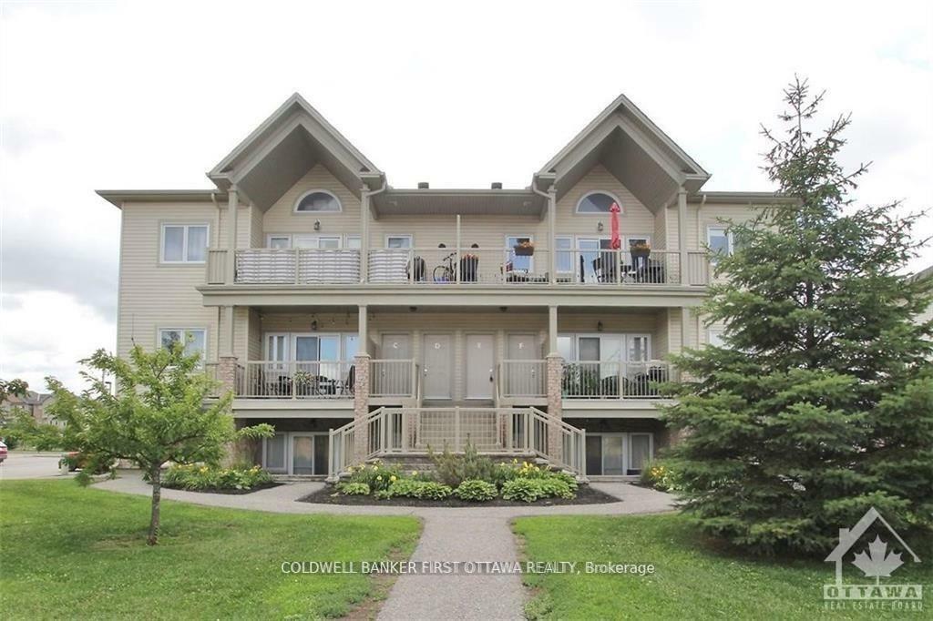 137 Harthill Way E  Barrhaven ON K2J 5V1 photo