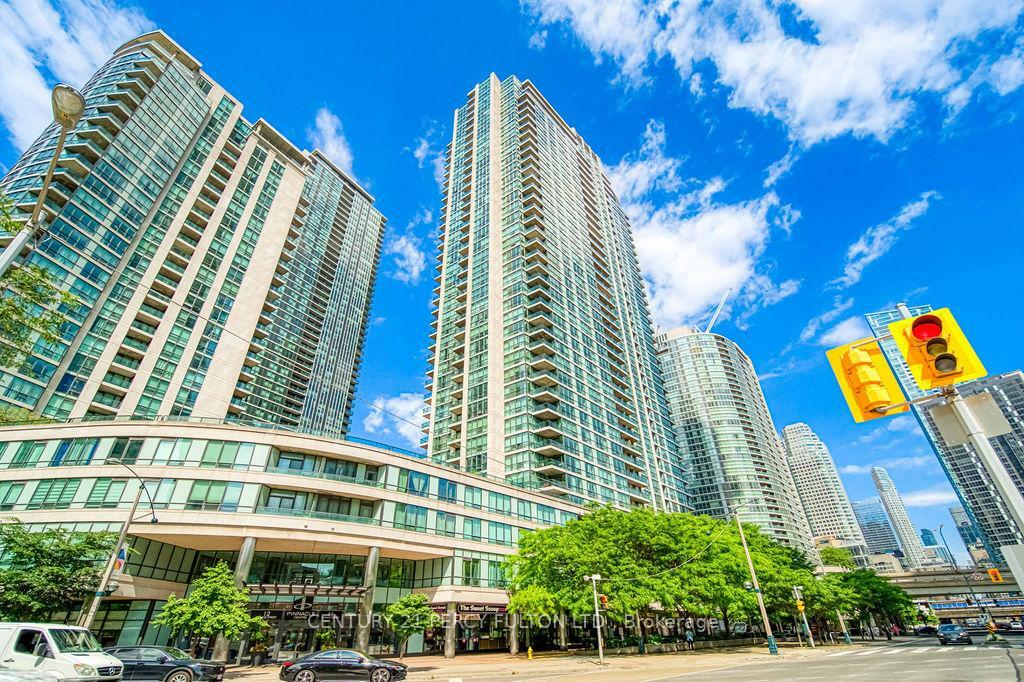 Property Photo: 16 Yonge Street 3407 ON M5E 1Z9