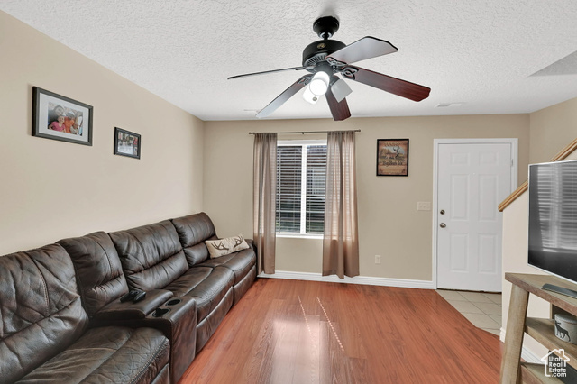 Property Photo: 397 W 1925 N UT 84414