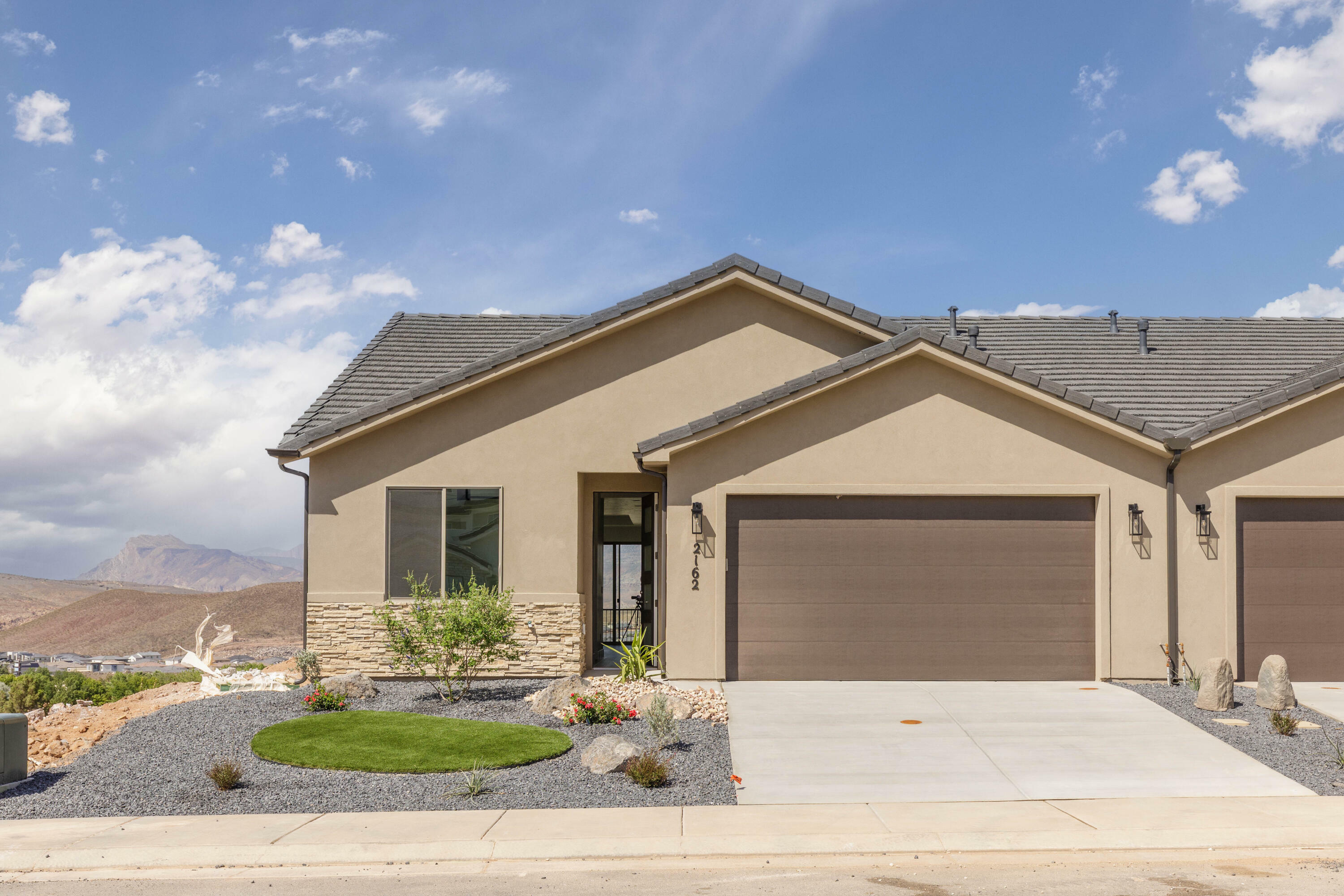Property Photo: 2140 W 320 S 48-51 UT 84737