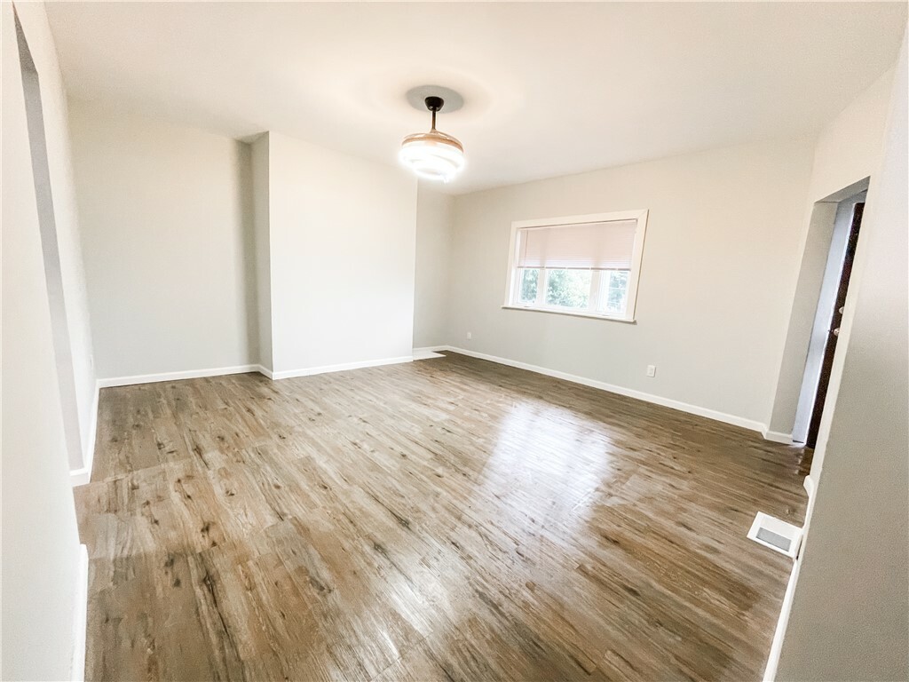 Property Photo: 7 Prospect St PA 15223