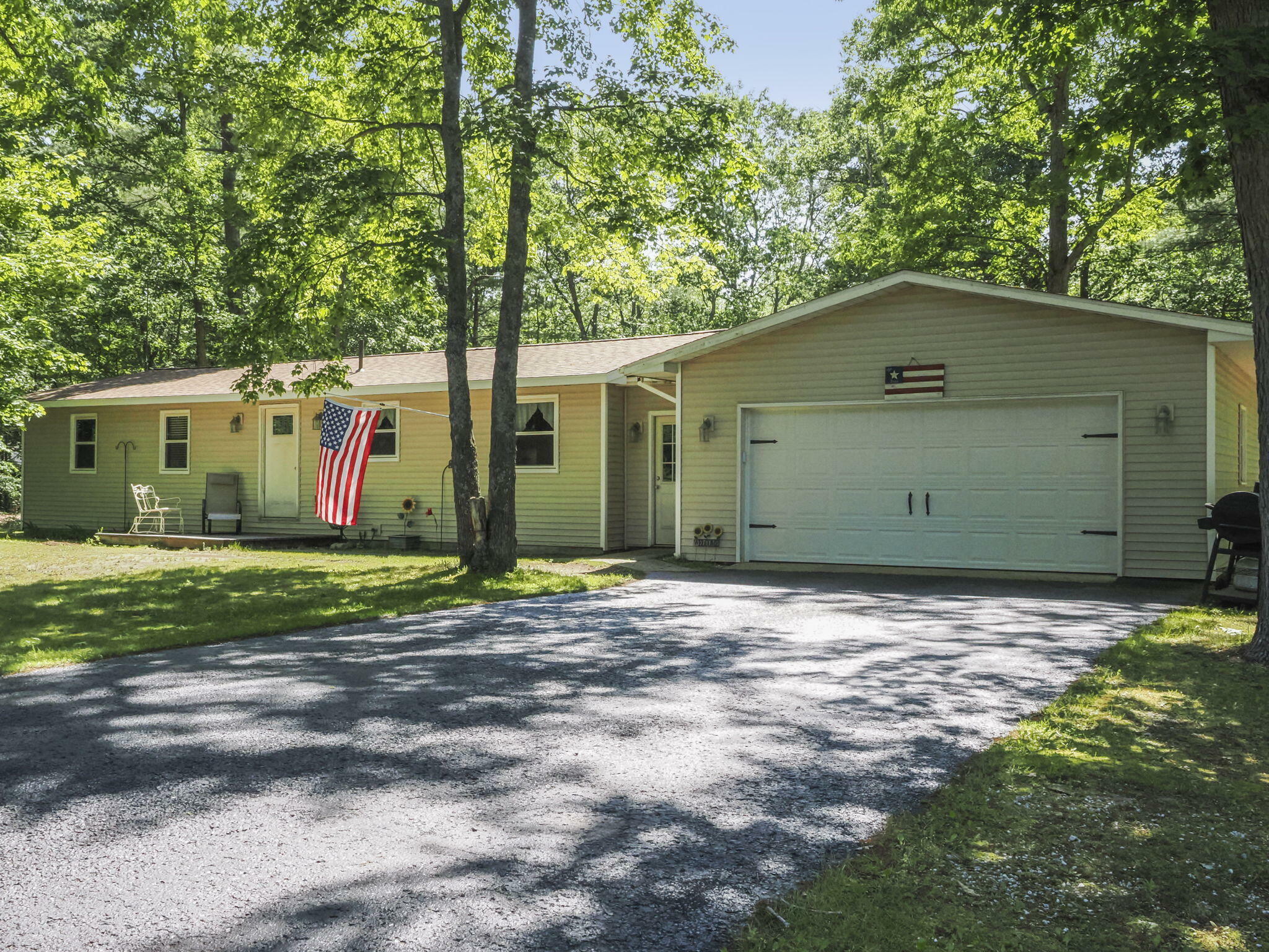 7950 Sturgeon Valley Drive  Indian River MI 49749 photo
