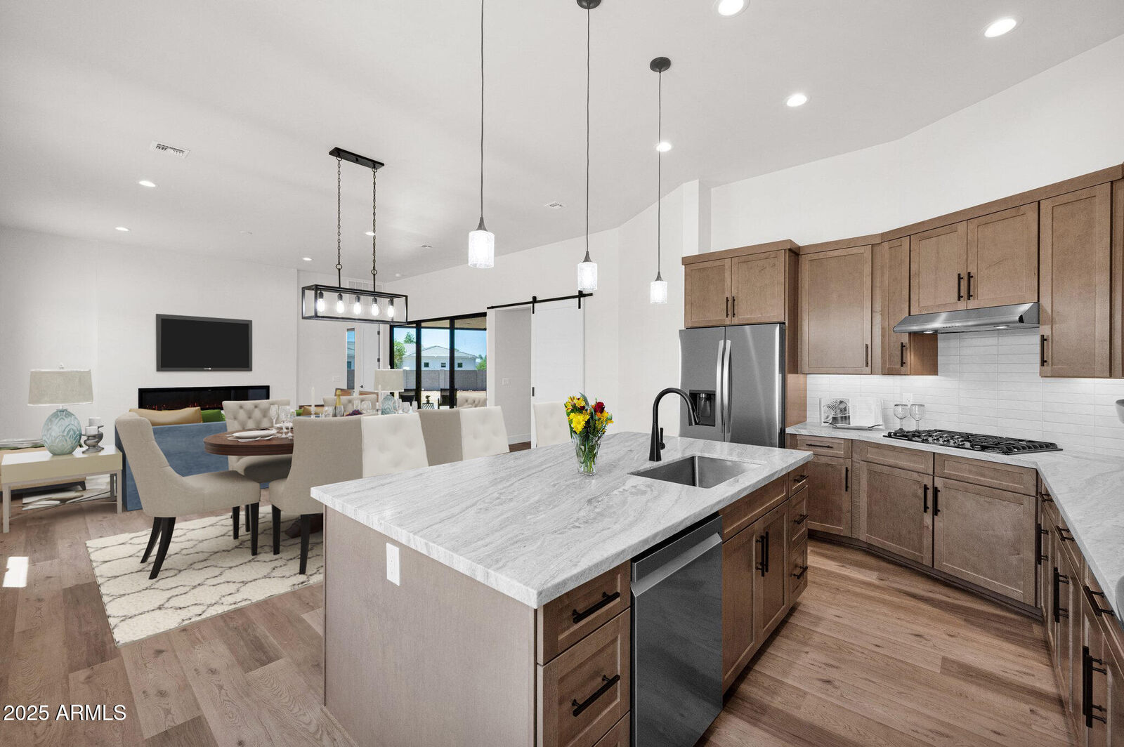 Property Photo:  553 W Cavalry Road  AZ 85087 