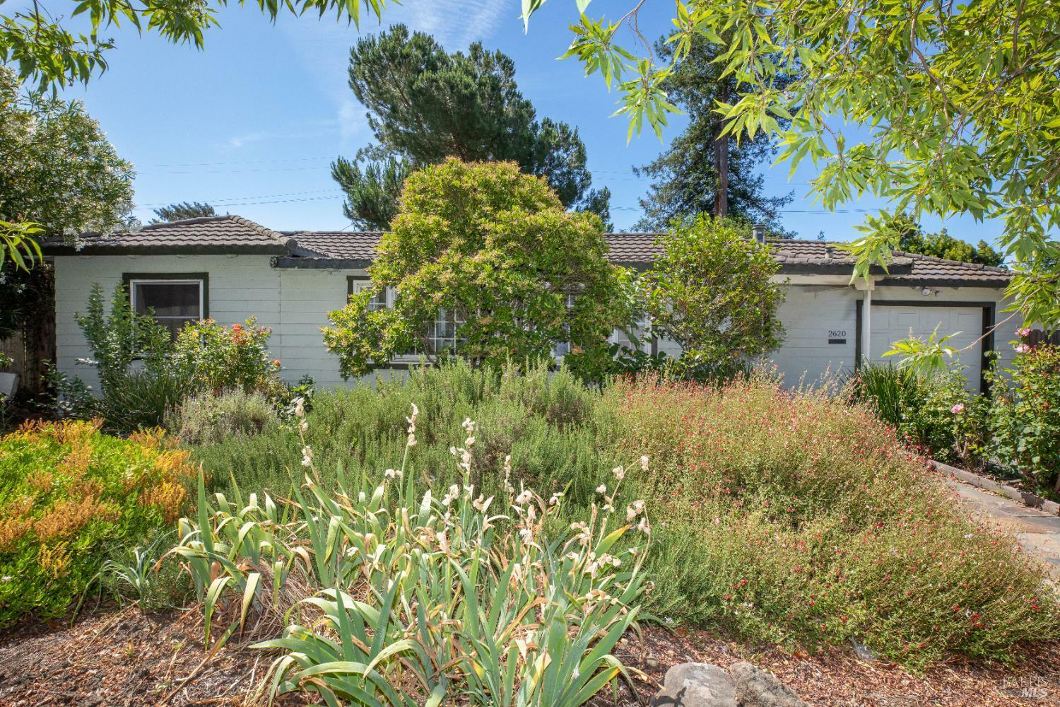 Property Photo: 2620 Sonoma Avenue CA 95405