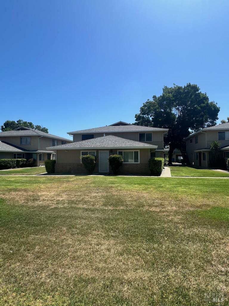 Property Photo:  1950 Duxburry Lane 2  CA 95687 