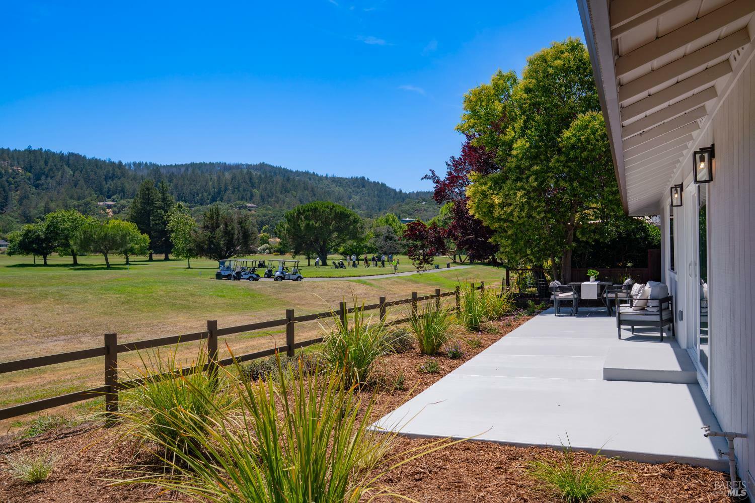 Property Photo: 250 Mockingbird Circle CA 95409