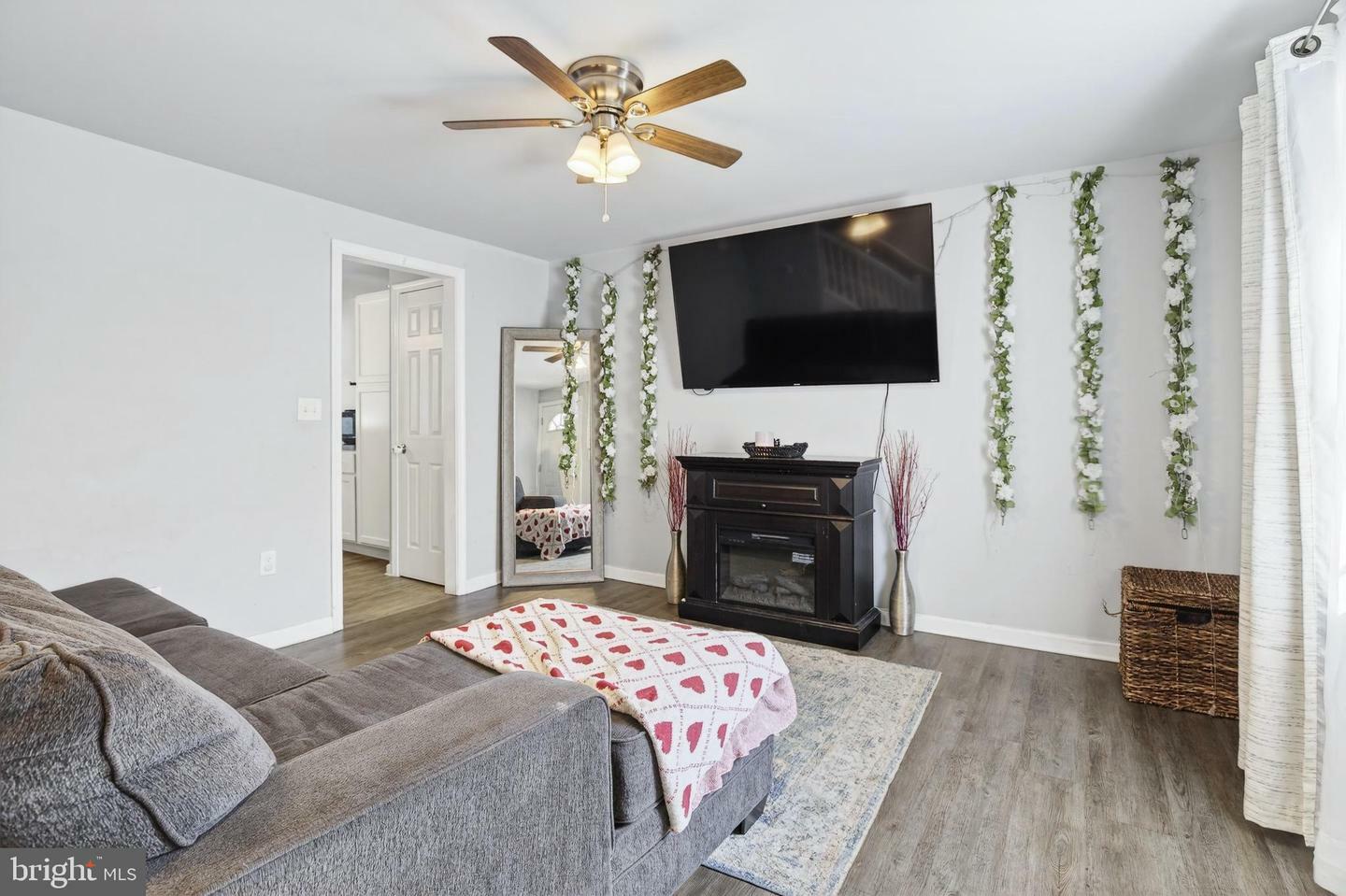 Property Photo:  834 Rolridge Avenue  PA 17603 