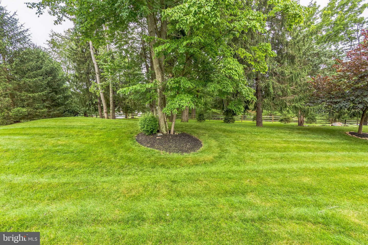 Property Photo: 231 Caleb Drive PA 19382