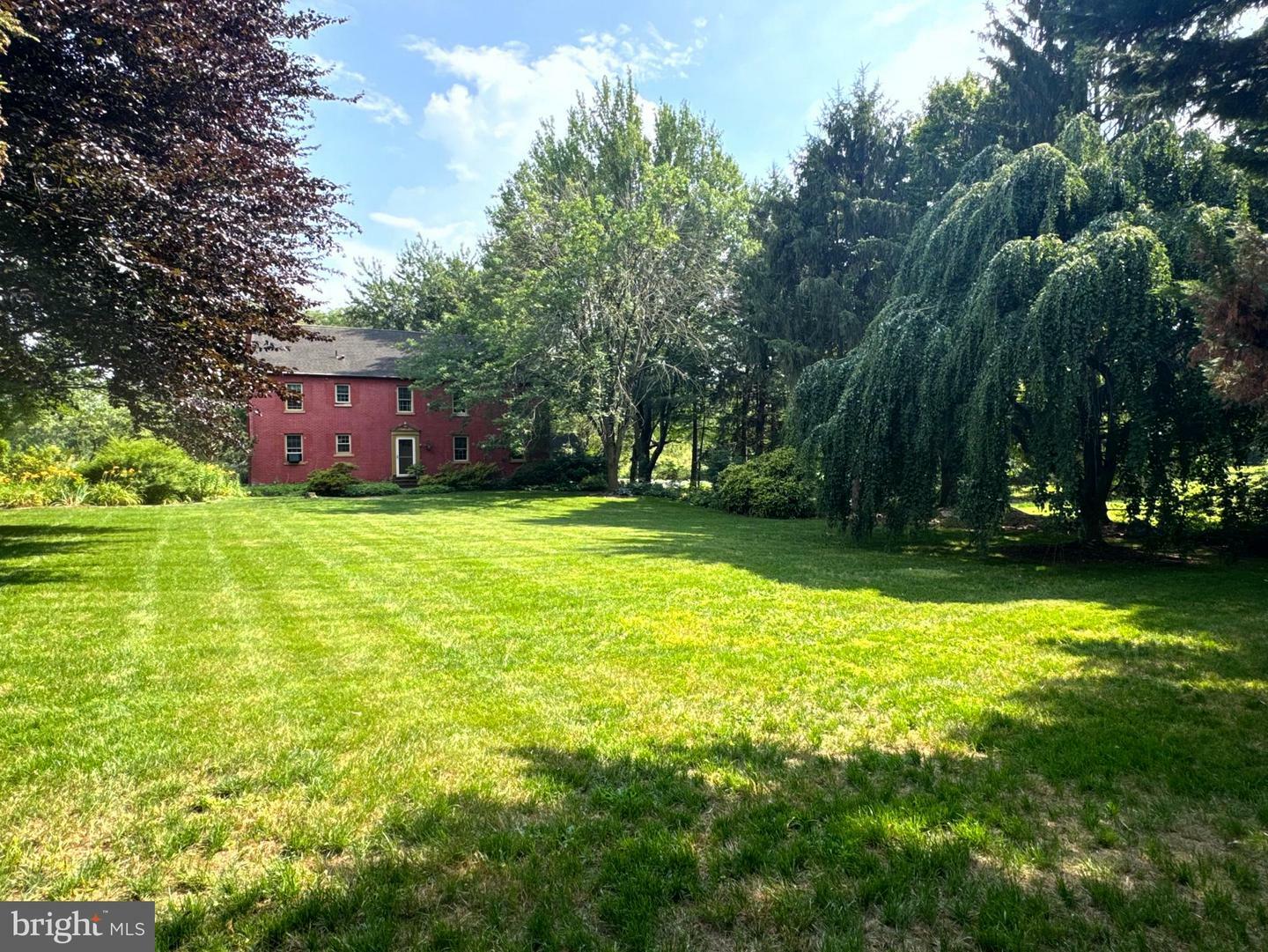 Property Photo:  1890 Millport Road  PA 17602 