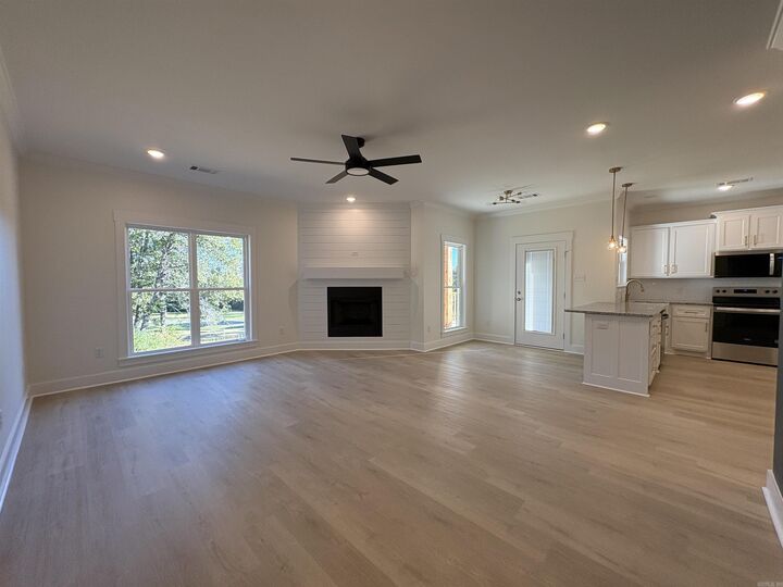 Property Photo: 2-B Silverleaf Cove AR 72058