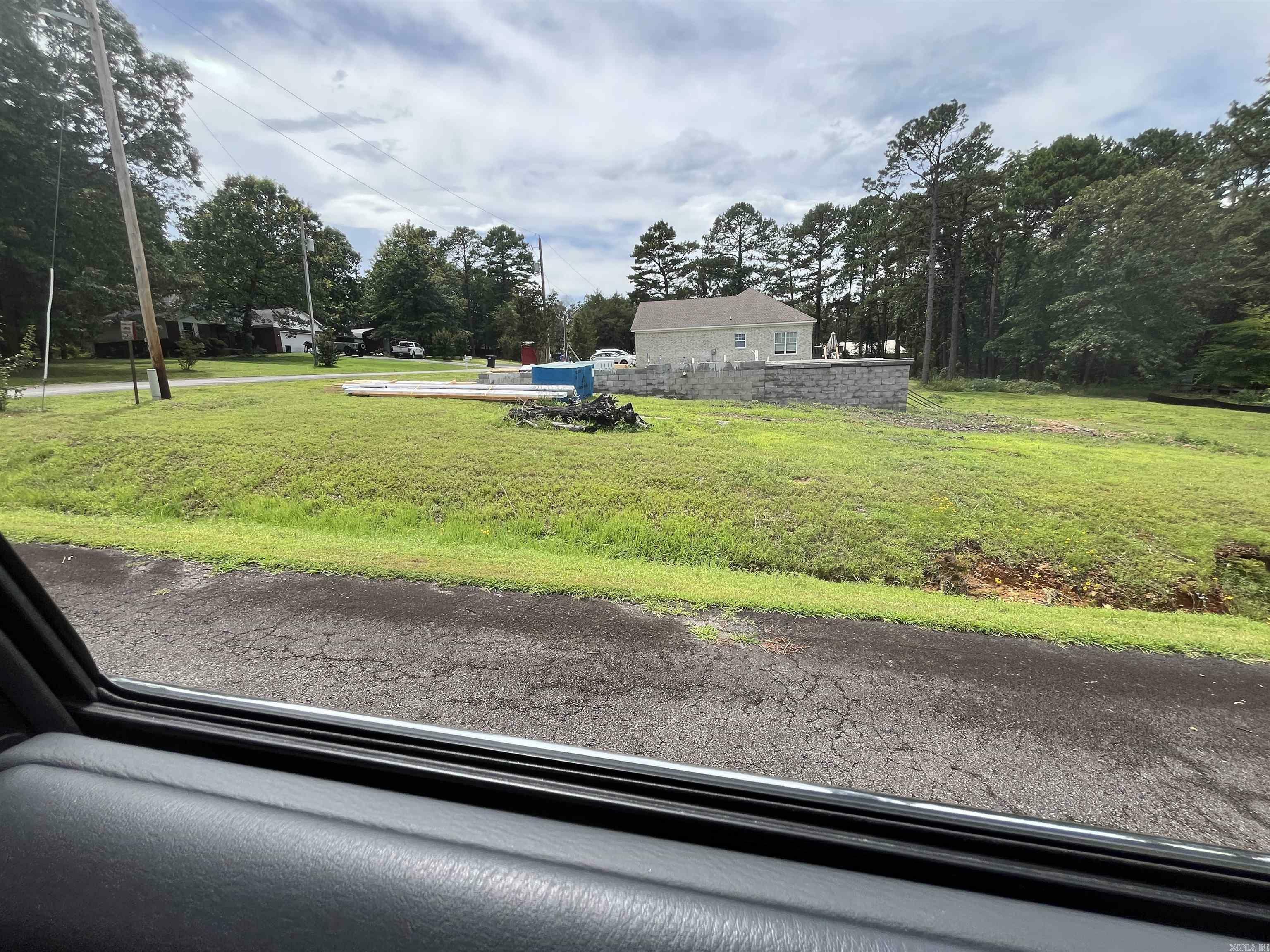 Property Photo: 2-B Silverleaf Cove AR 72058