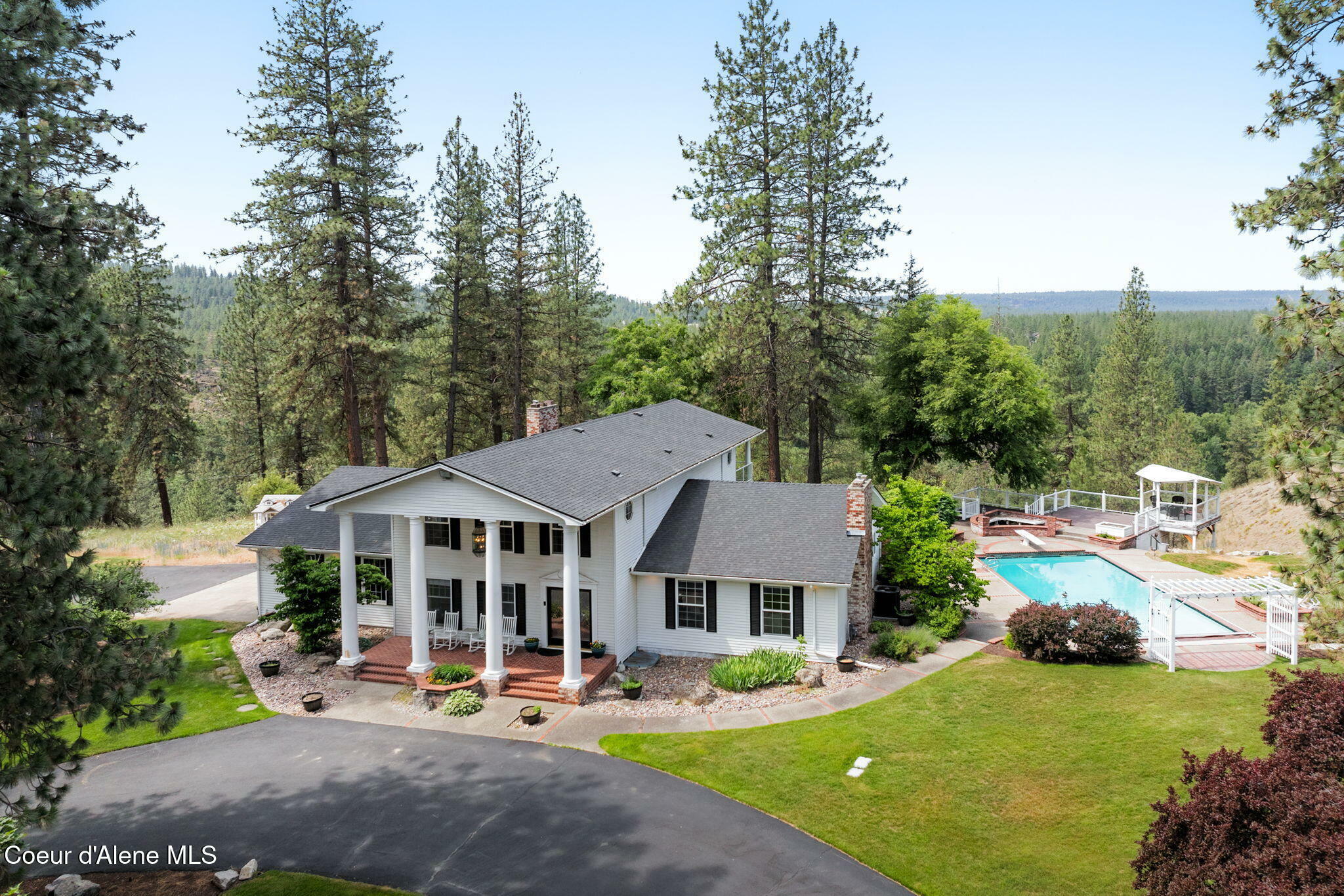 Property Photo: 4311 W Center Ln WA 99208