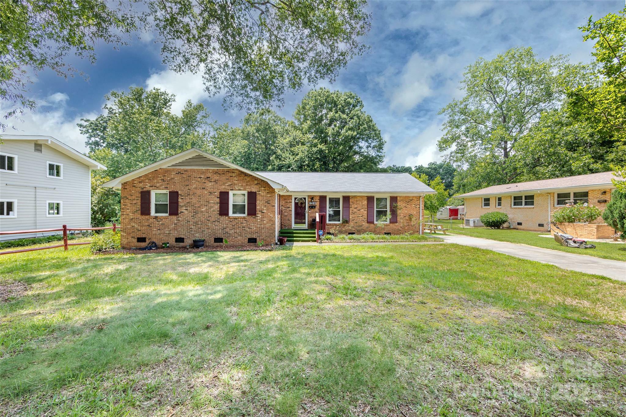 Property Photo:  6421 Hidden Forest Drive  NC 28213 