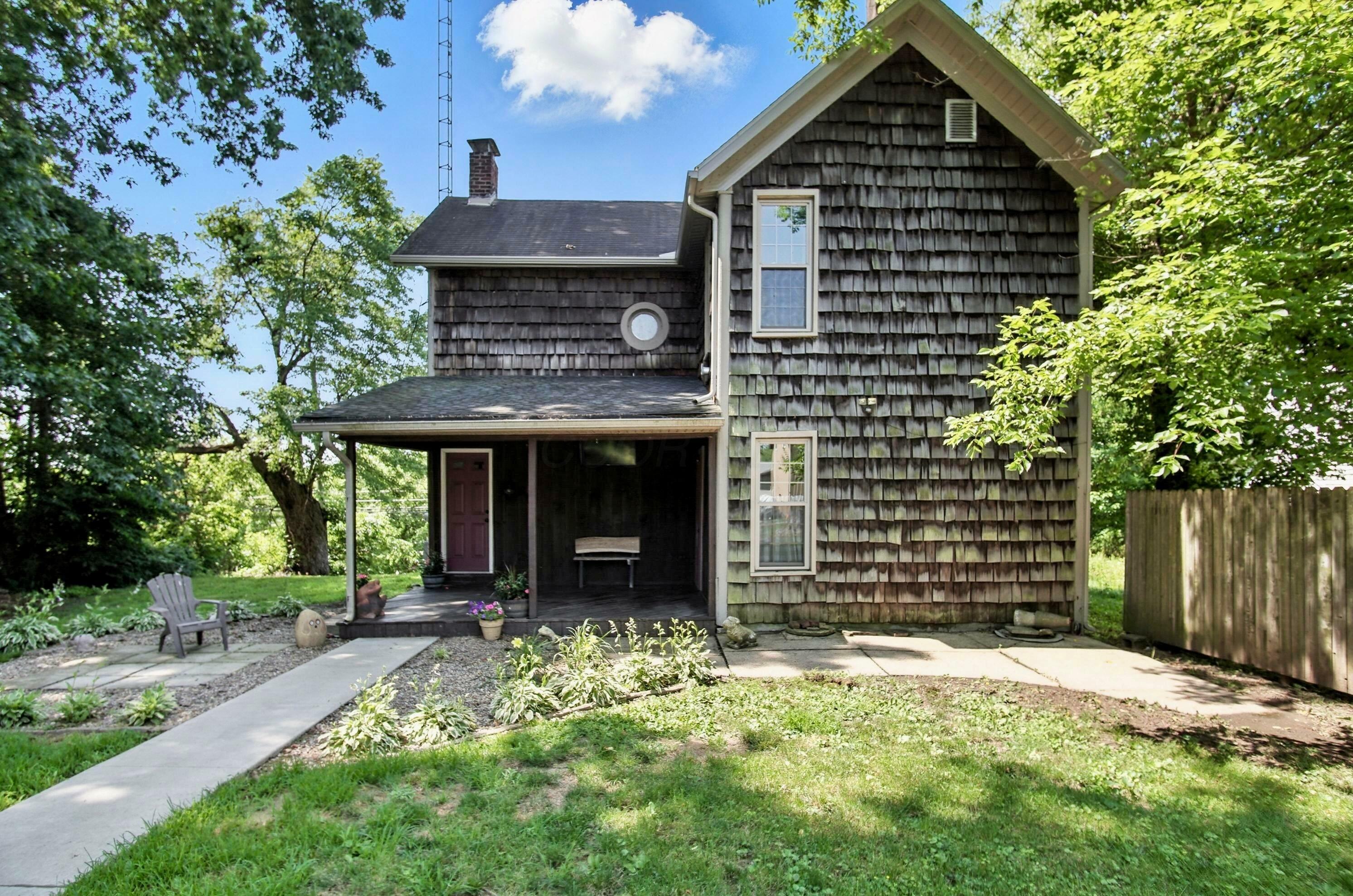 Property Photo: 237 Water Street OH 43734