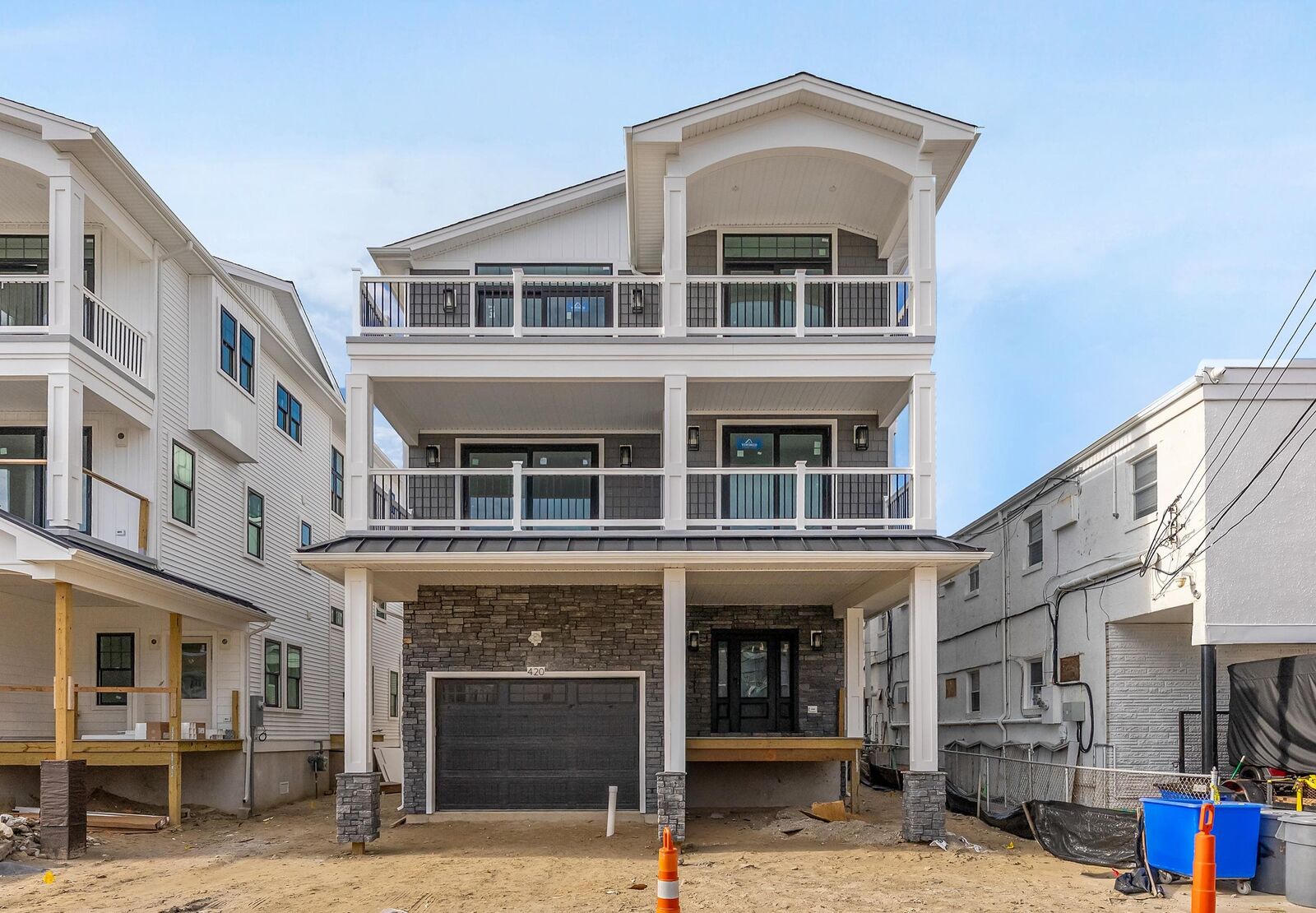 Property Photo: 420 E 21st NJ 08260