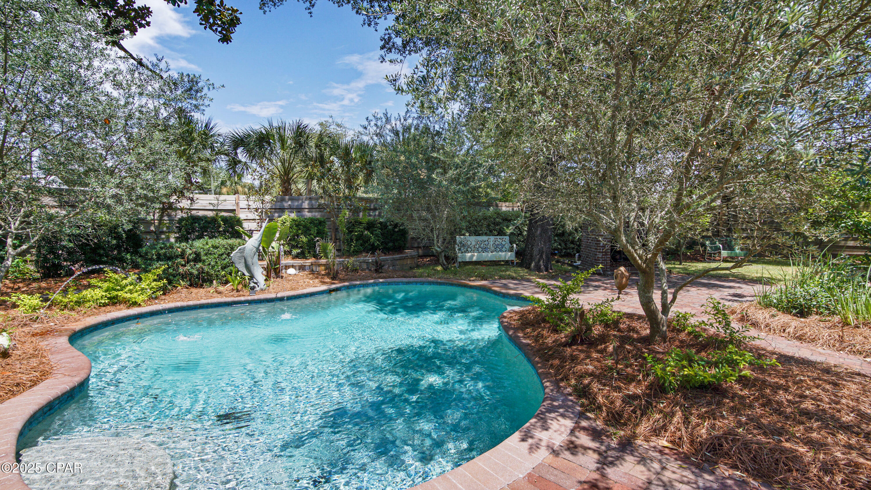 Property Photo: 342 S Macarthur Avenue FL 32401
