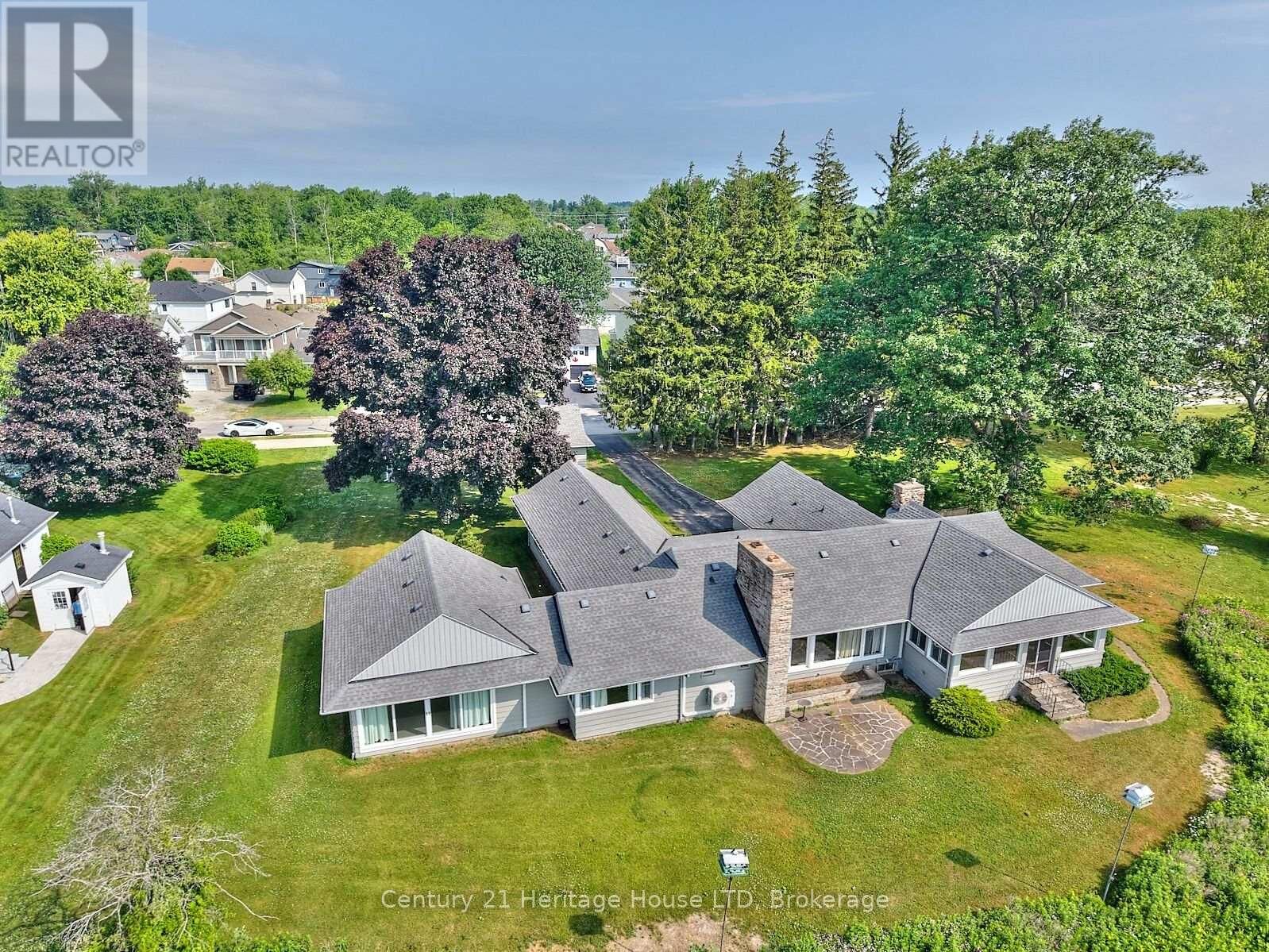 Property Photo: 631 Lakeshore Road ON L2A 4Y3