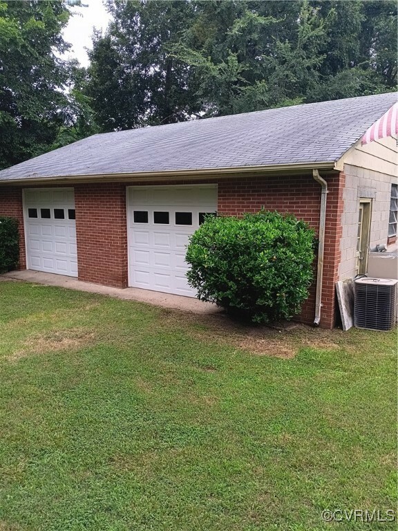 Property Photo:  