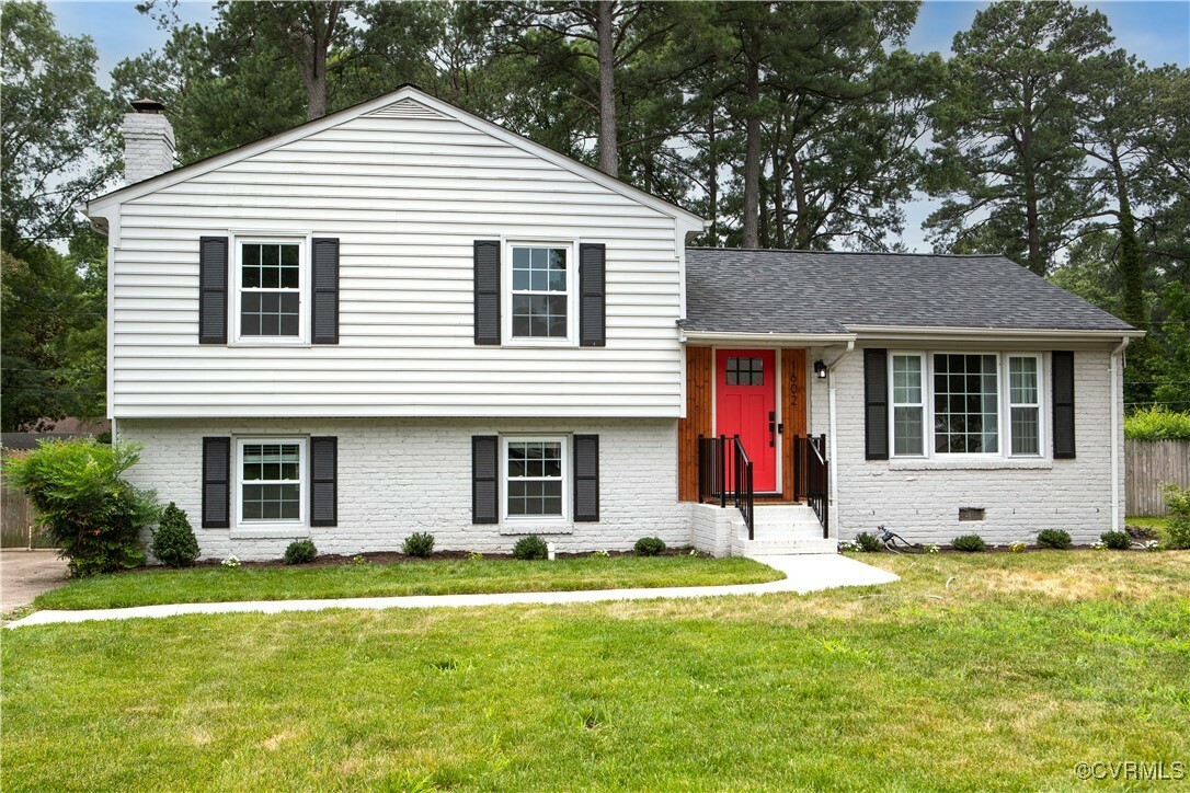 Property Photo:  1602 Lauderdale Drive  VA 23238 