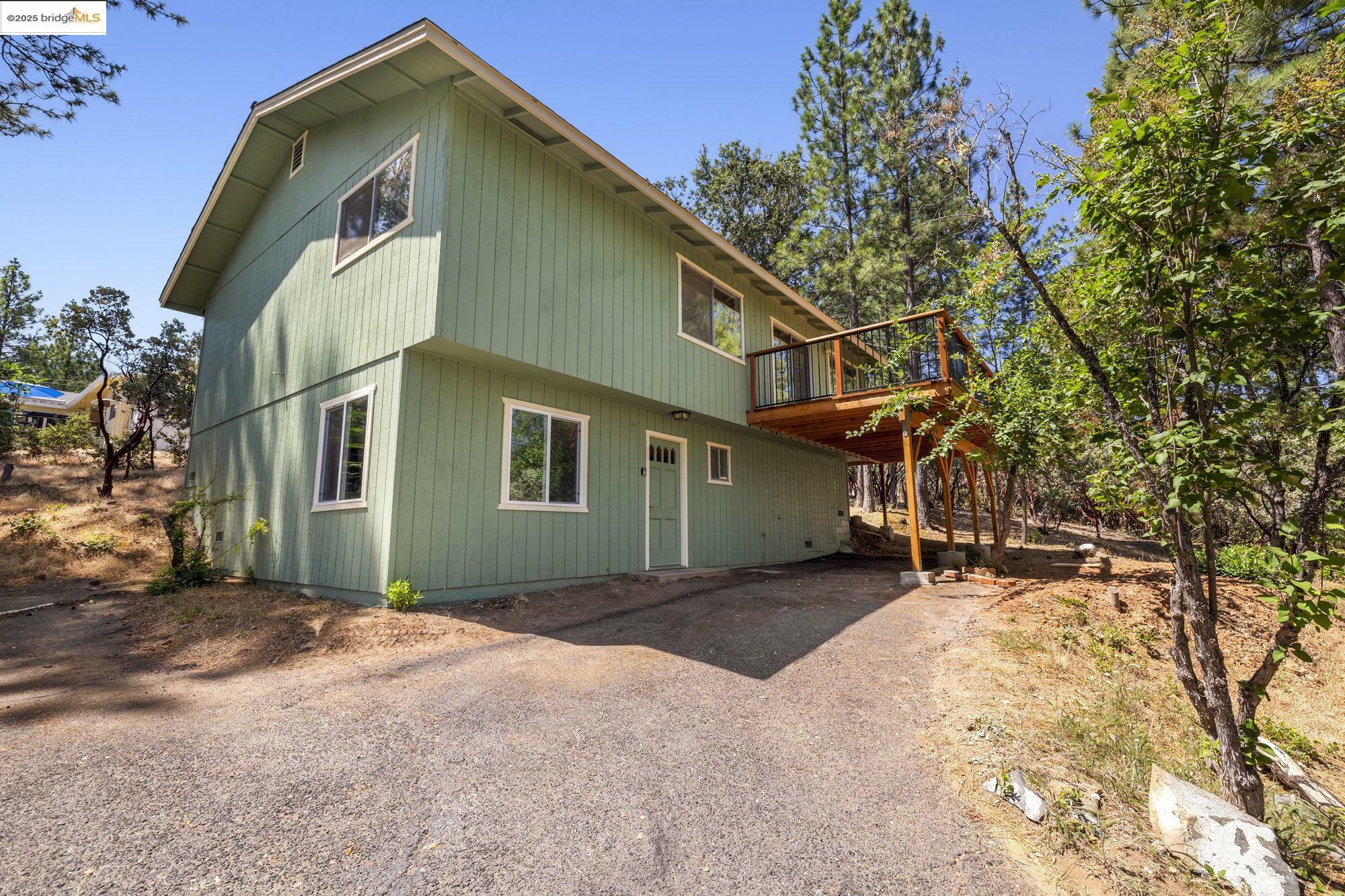 Property Photo: 12017 Hillhurst CA 95321