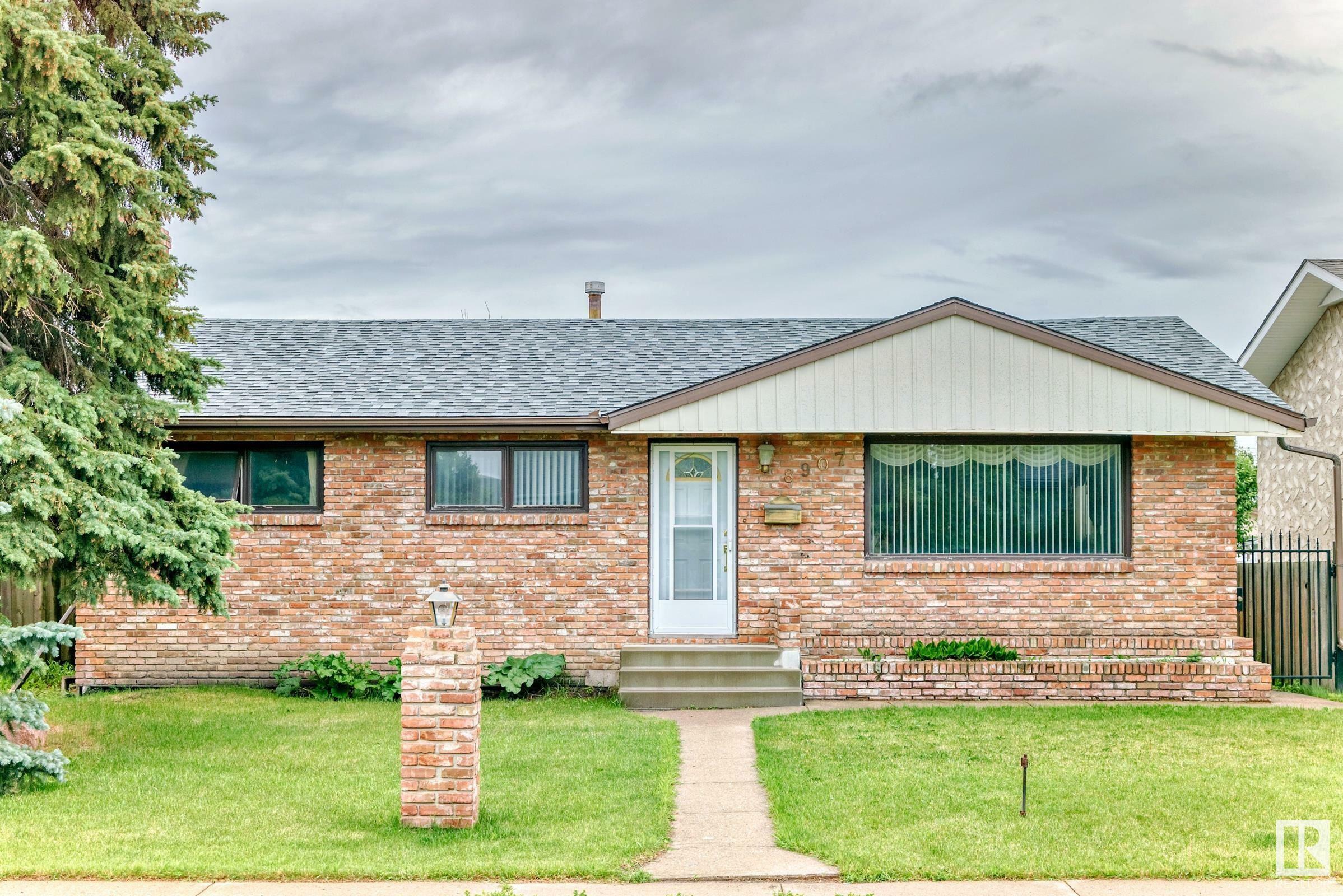 Property Photo: 8907 138 Avenue NW AB T5E 2A7