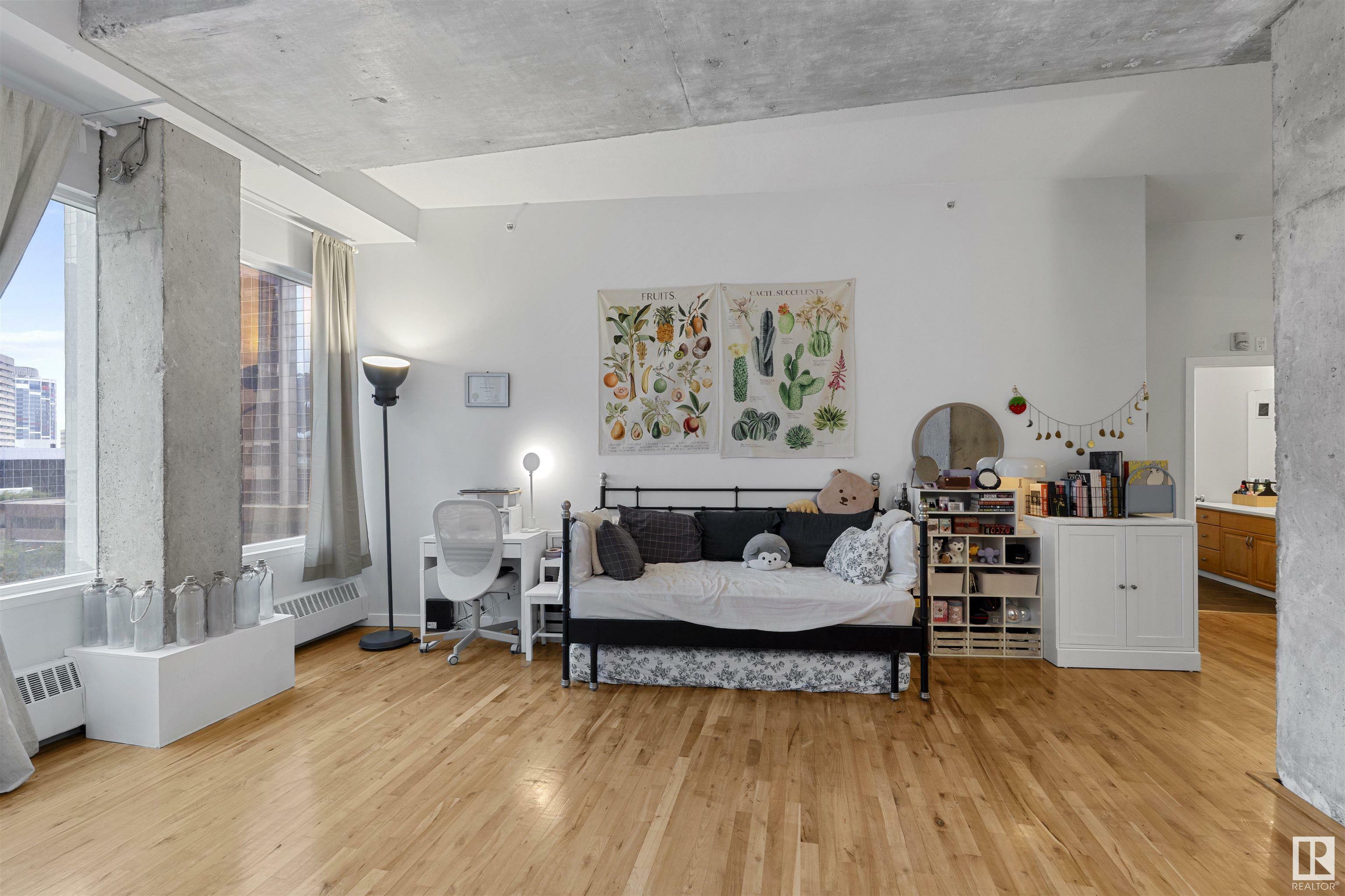 Property Photo: 10106 105 Street NW 602 AB T5J 5E7
