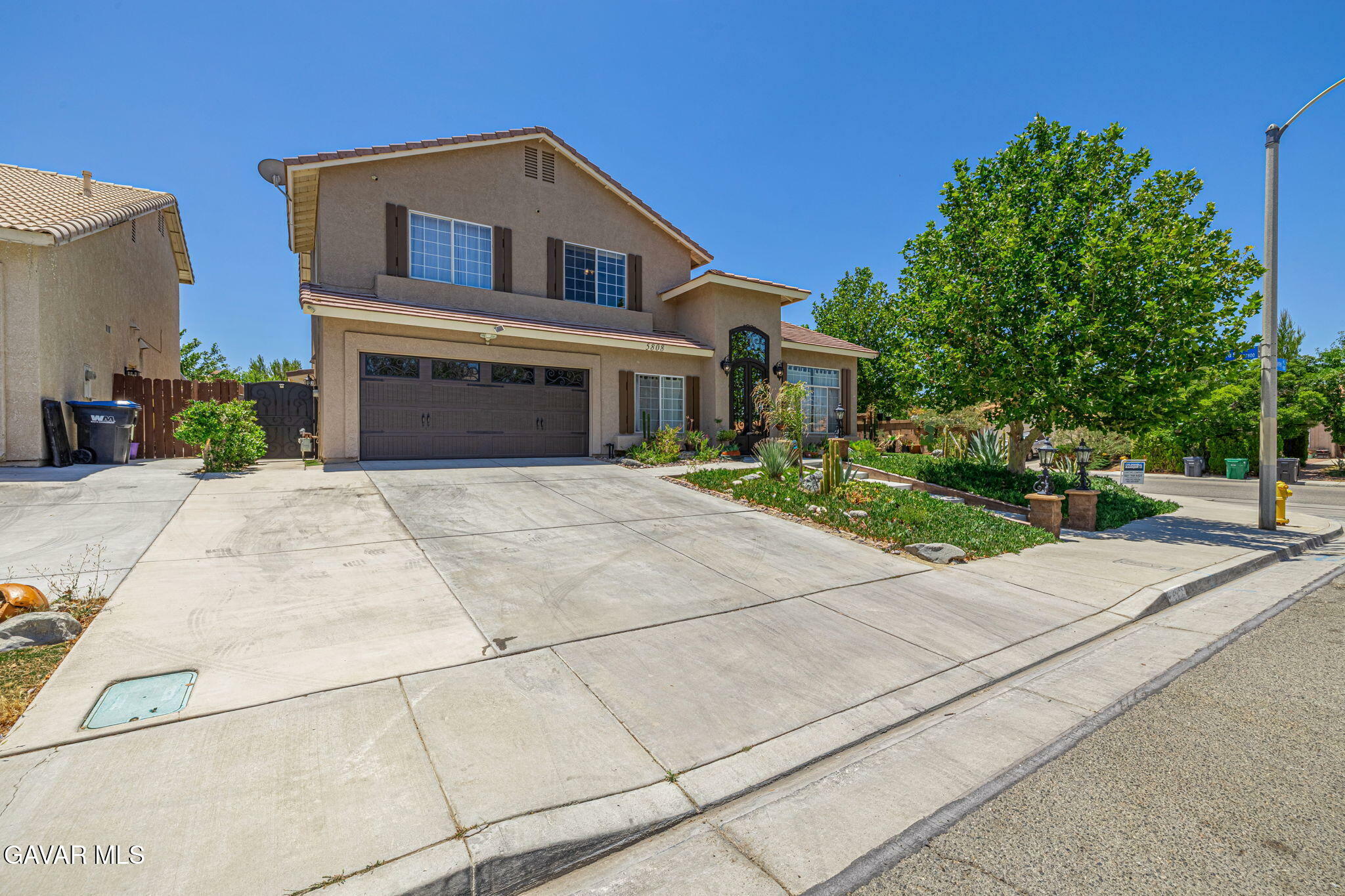 Property Photo:  5808 Monterey Place  CA 93552 