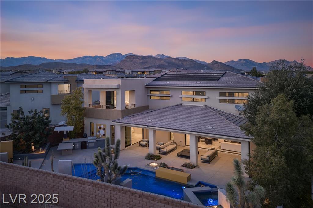 Property Photo: 80 Glade Hollow Drive NV 89135