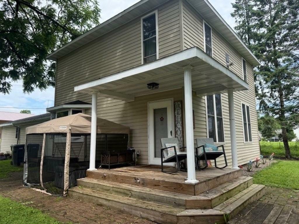 Property Photo:  213 Park Ave S  WI 54451 
