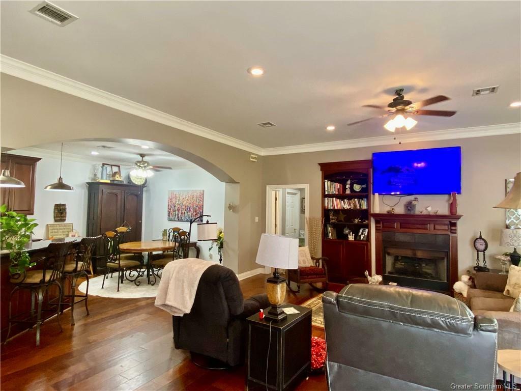 Property Photo: 2831 S Locke Point Drive LA 70605