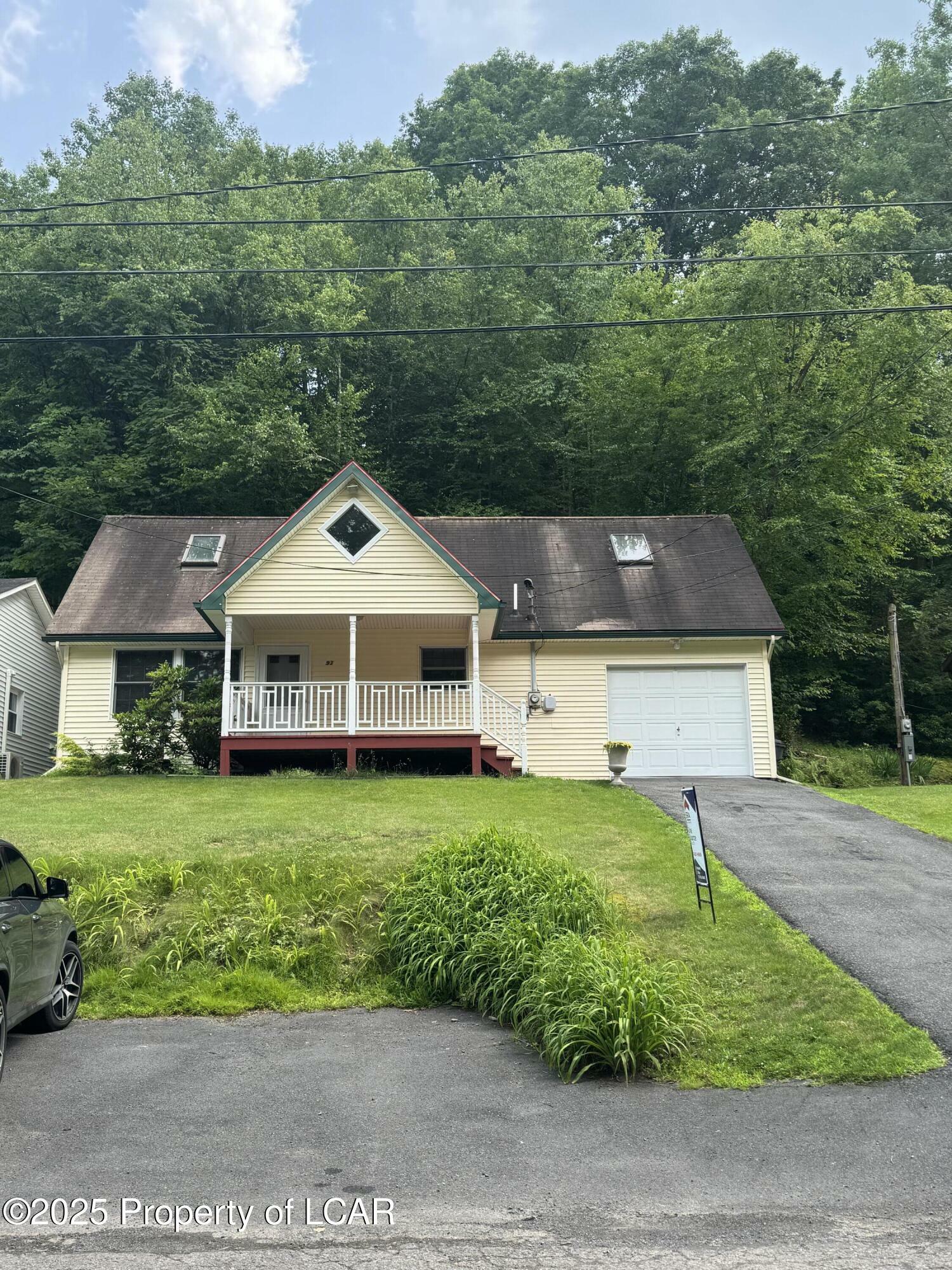 Property Photo:  93 Woodlawn Avenue  PA 18618 