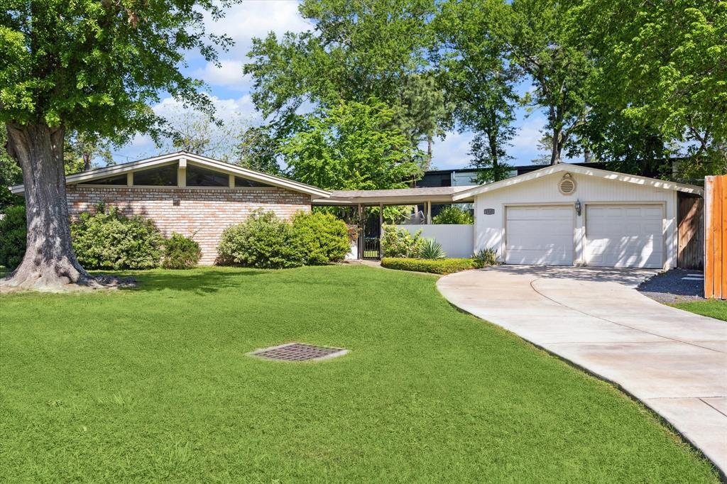 1515 Durango Drive  Houston TX 77055 photo