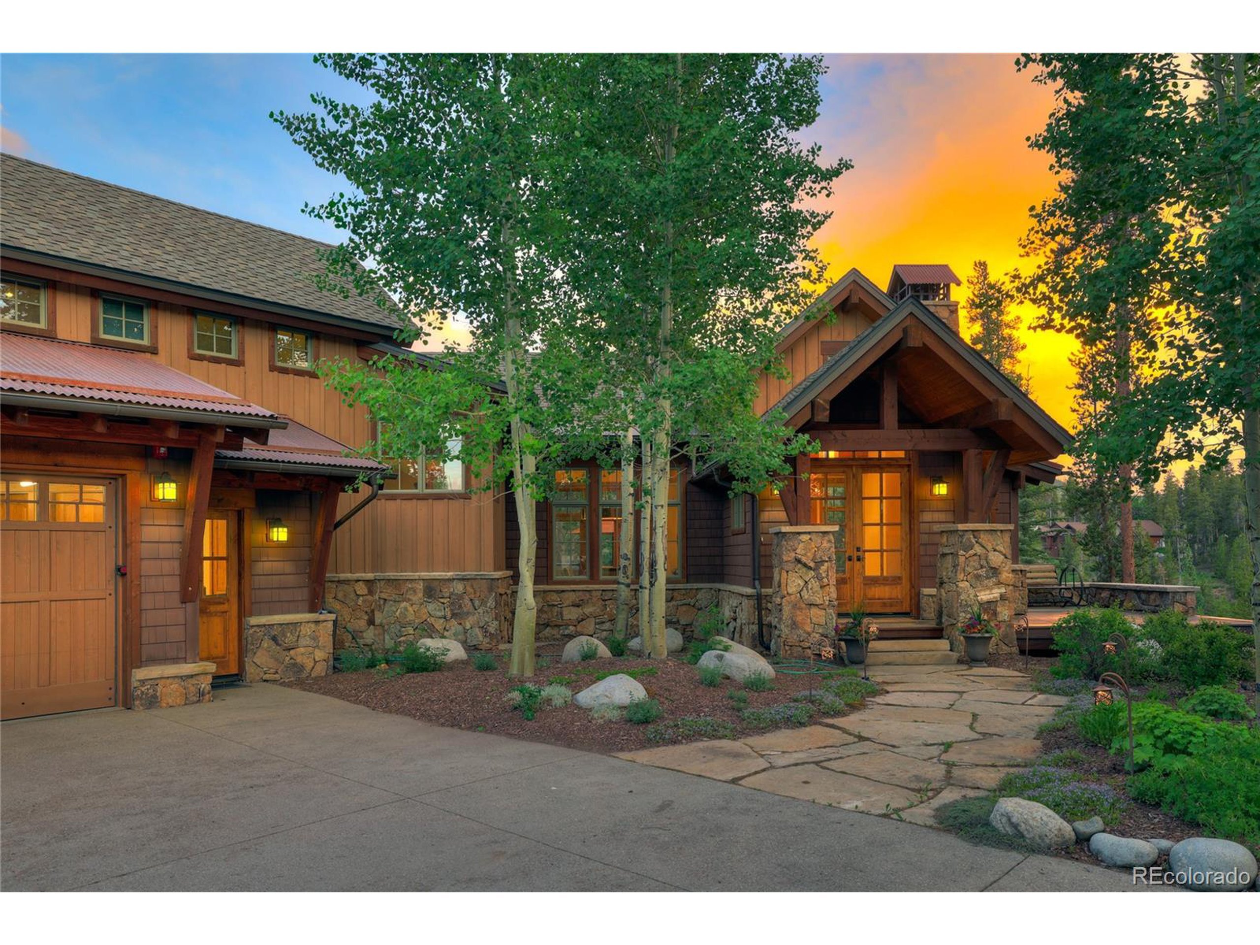 Property Photo: 805 Highfield Trl CO 80424
