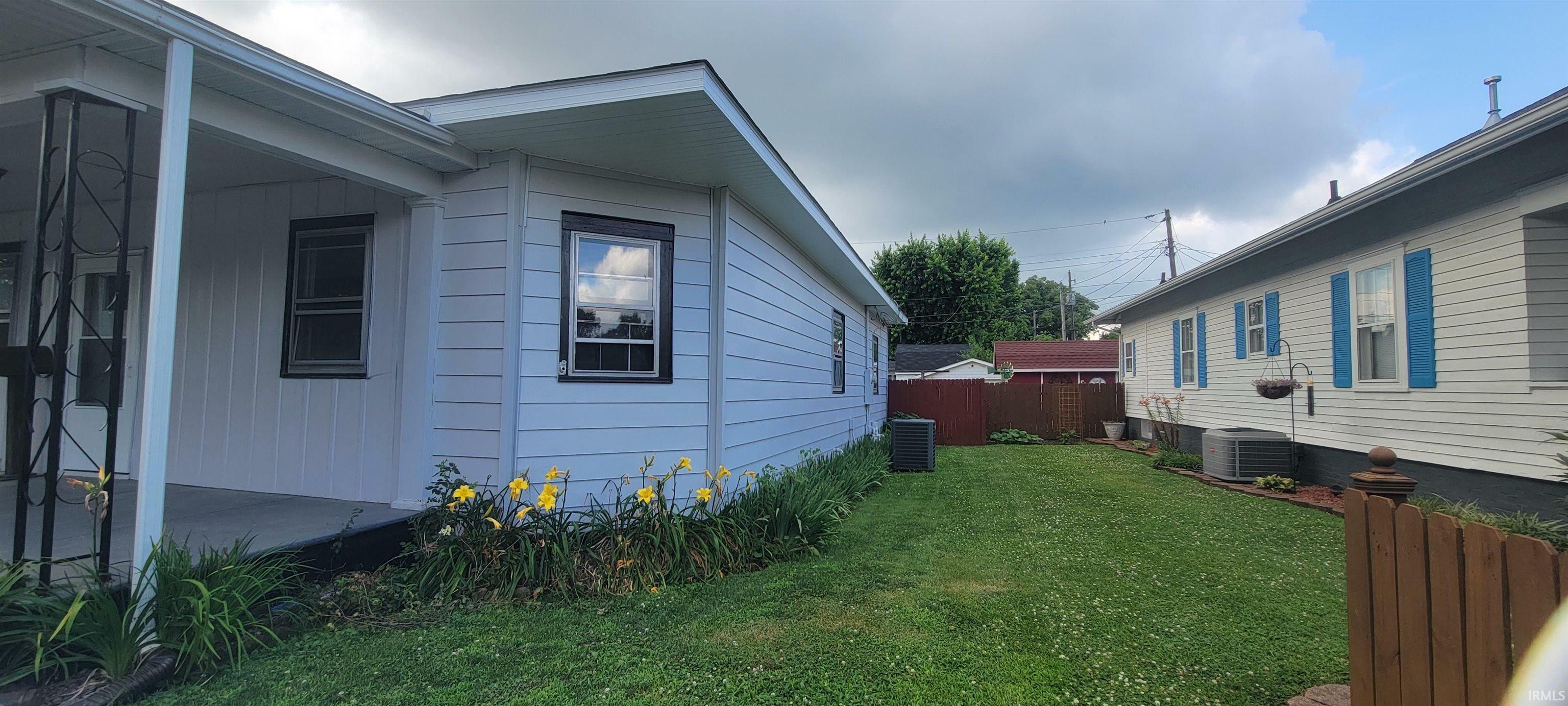 Property Photo: 917 Wabash Avenue IN 47591