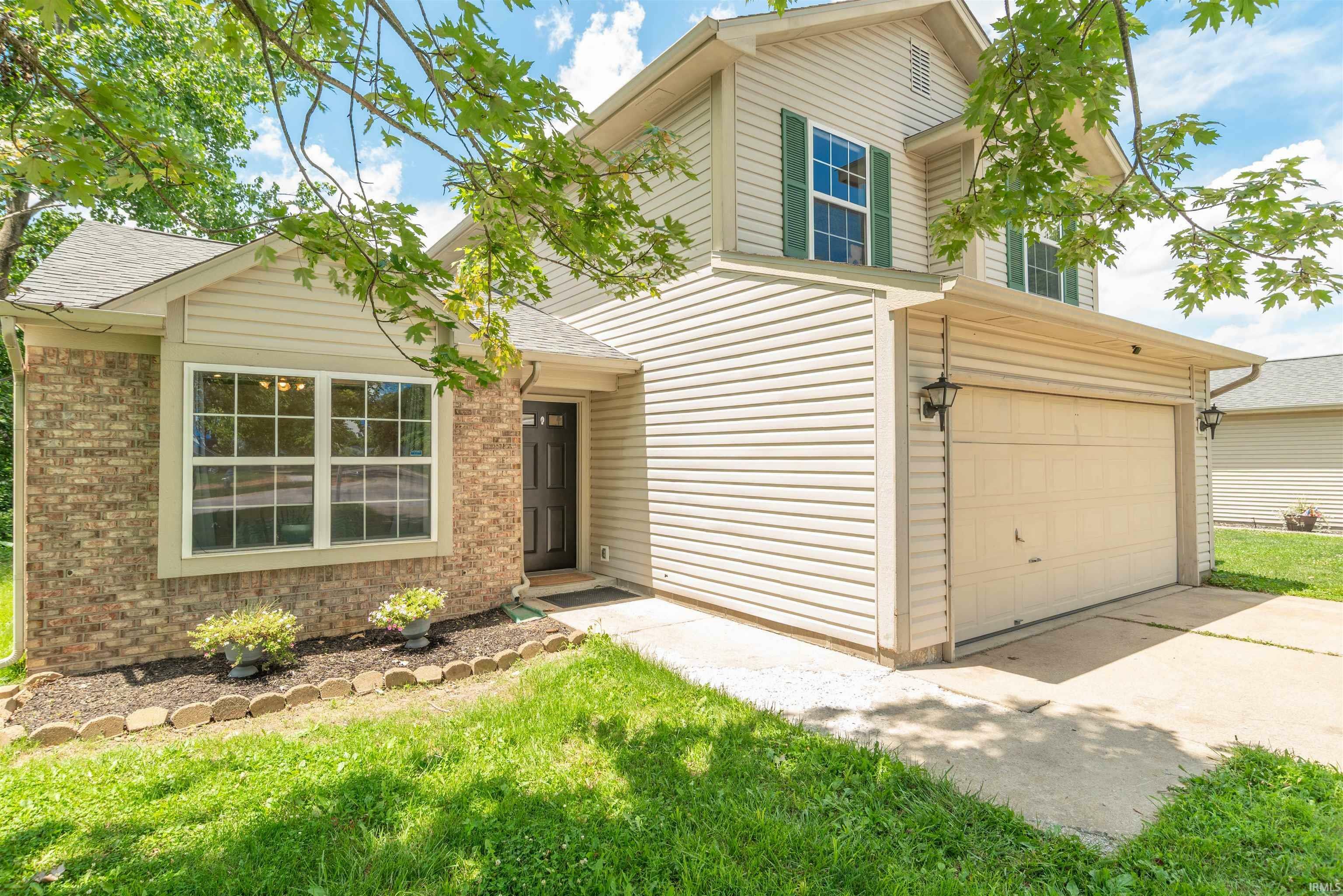 Property Photo: 2744 S Pinehurst Drive IN 47403