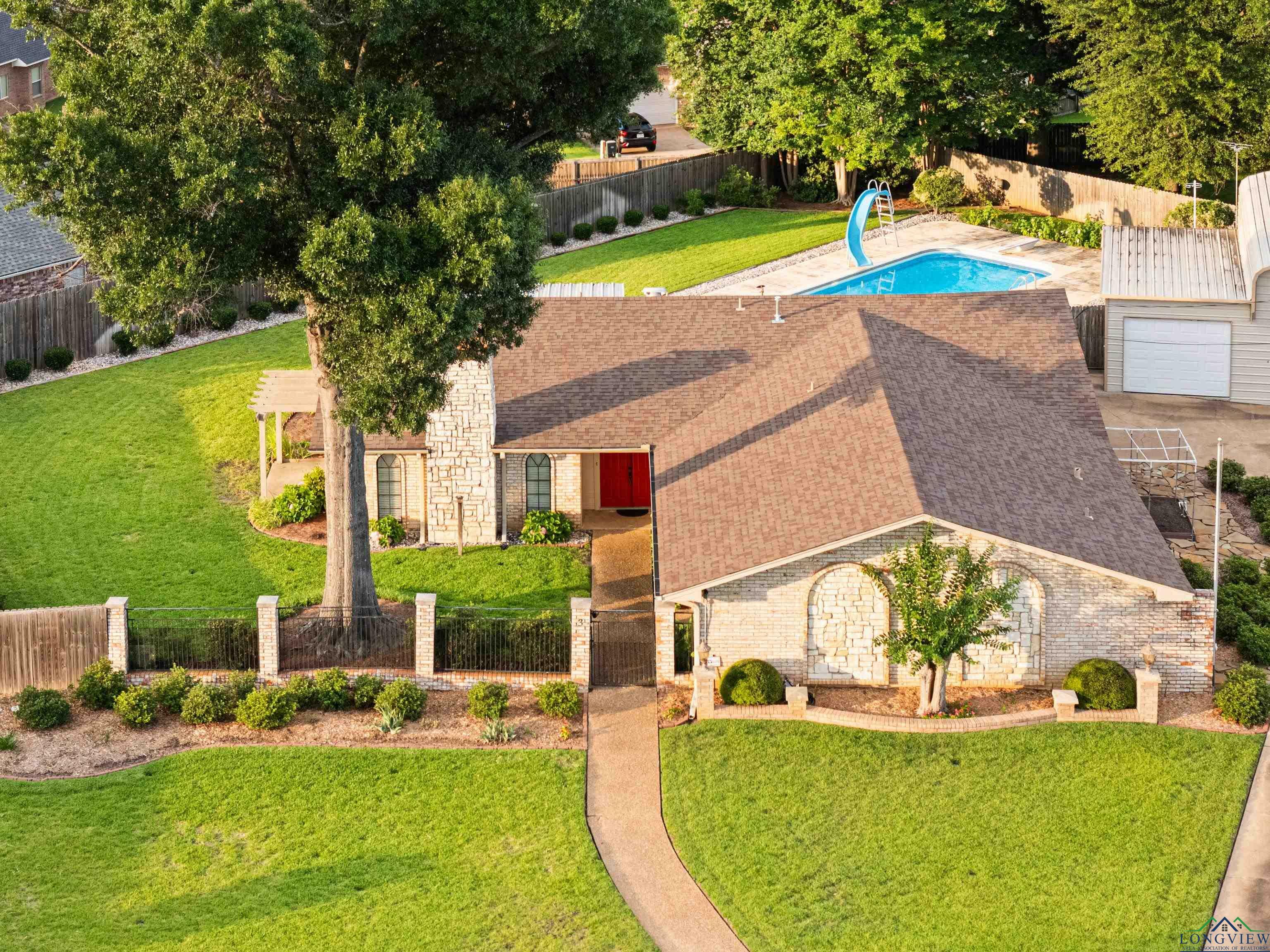 Property Photo: 3 Bancroft Cir TX 75605
