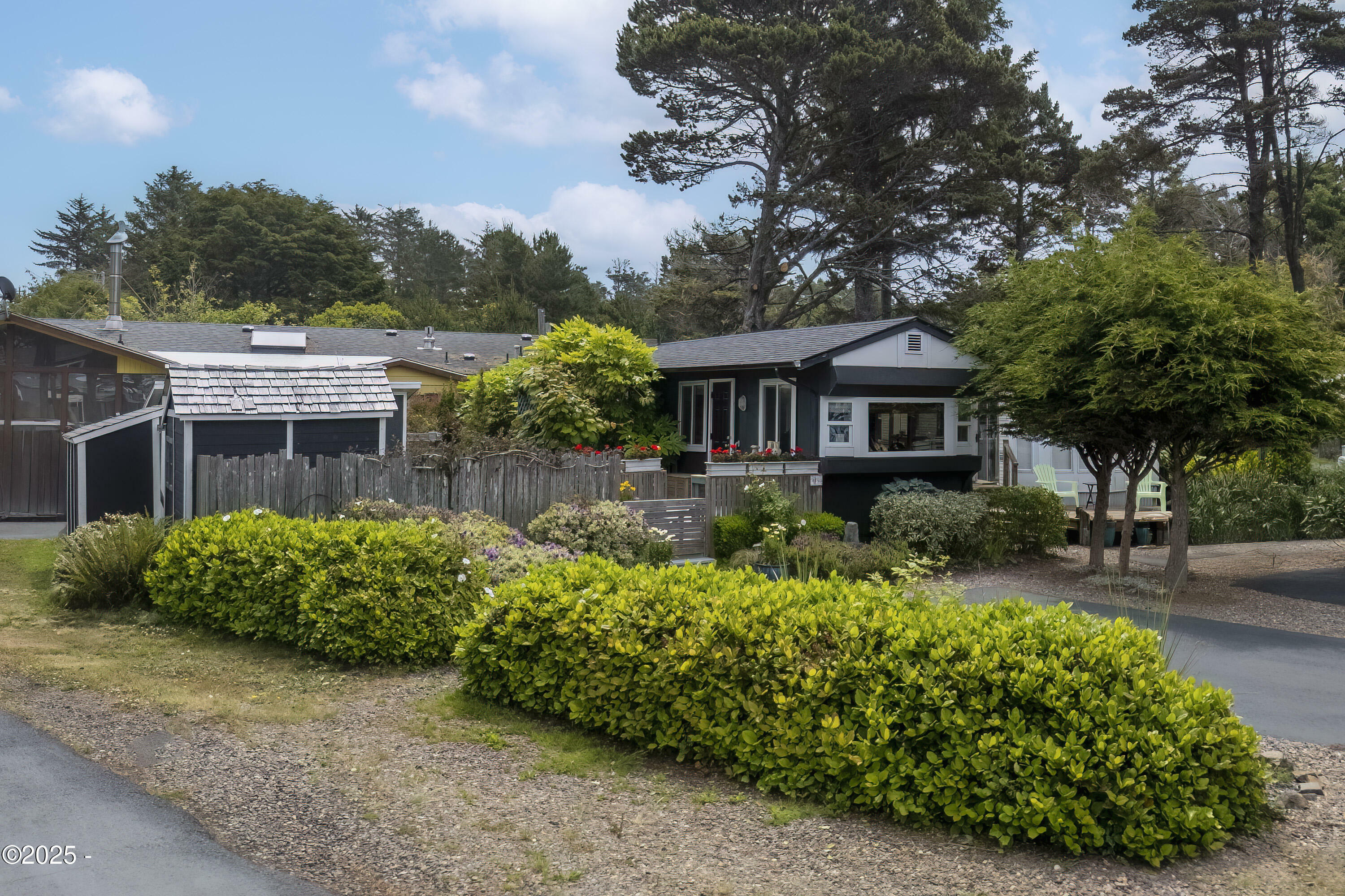 Property Photo: 4875 N Hwy 101 Highway 11 OR 97341