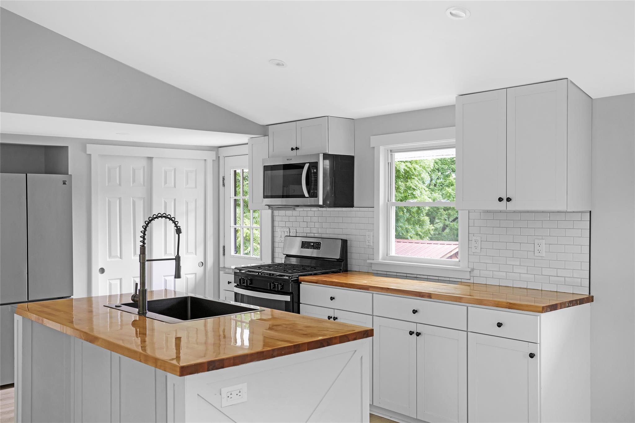Property Photo:  25 Vandervoort Street  NY 10921 
