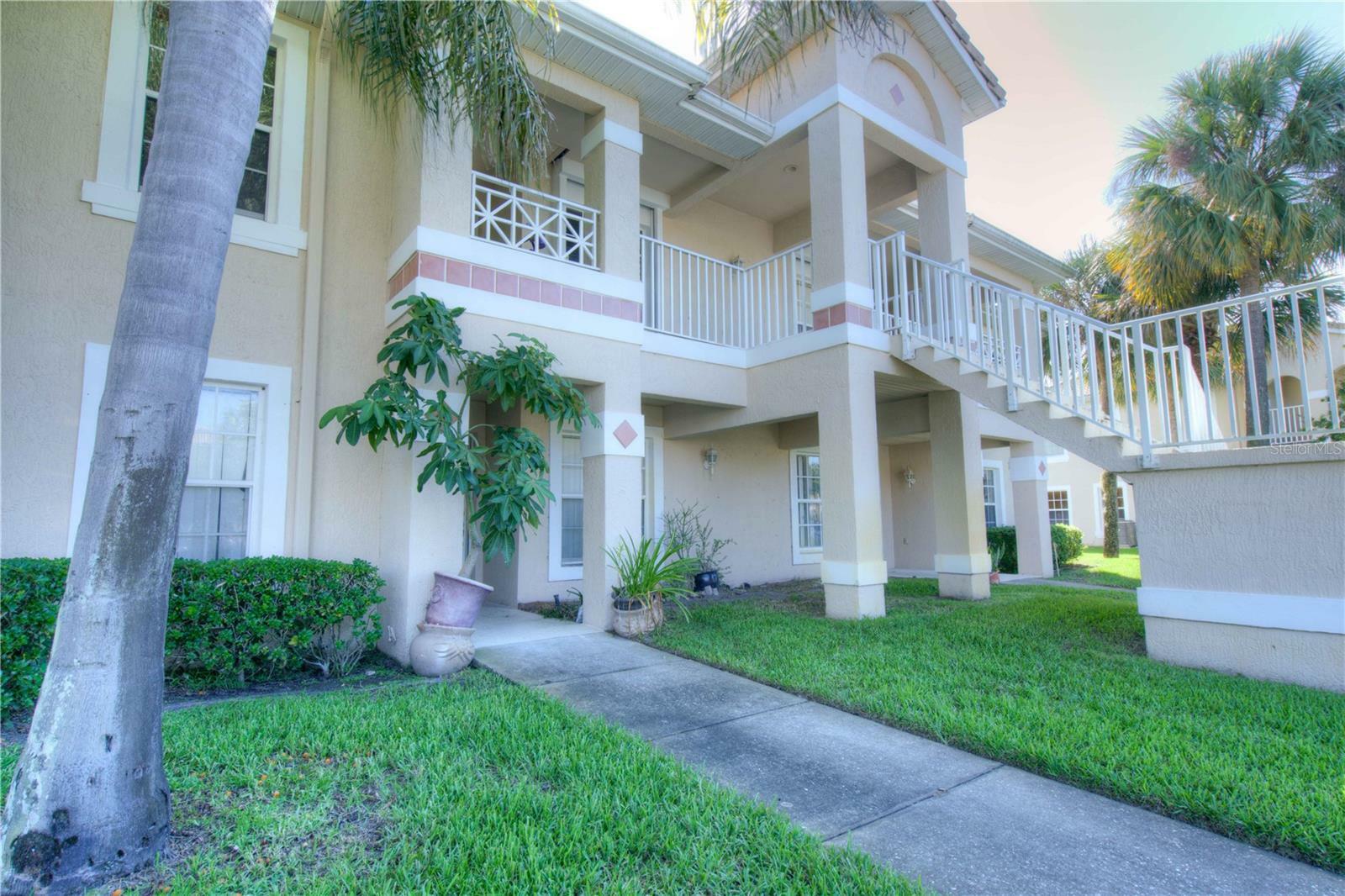 Property Photo: 13313 Fairway Glen Drive 103 FL 32824